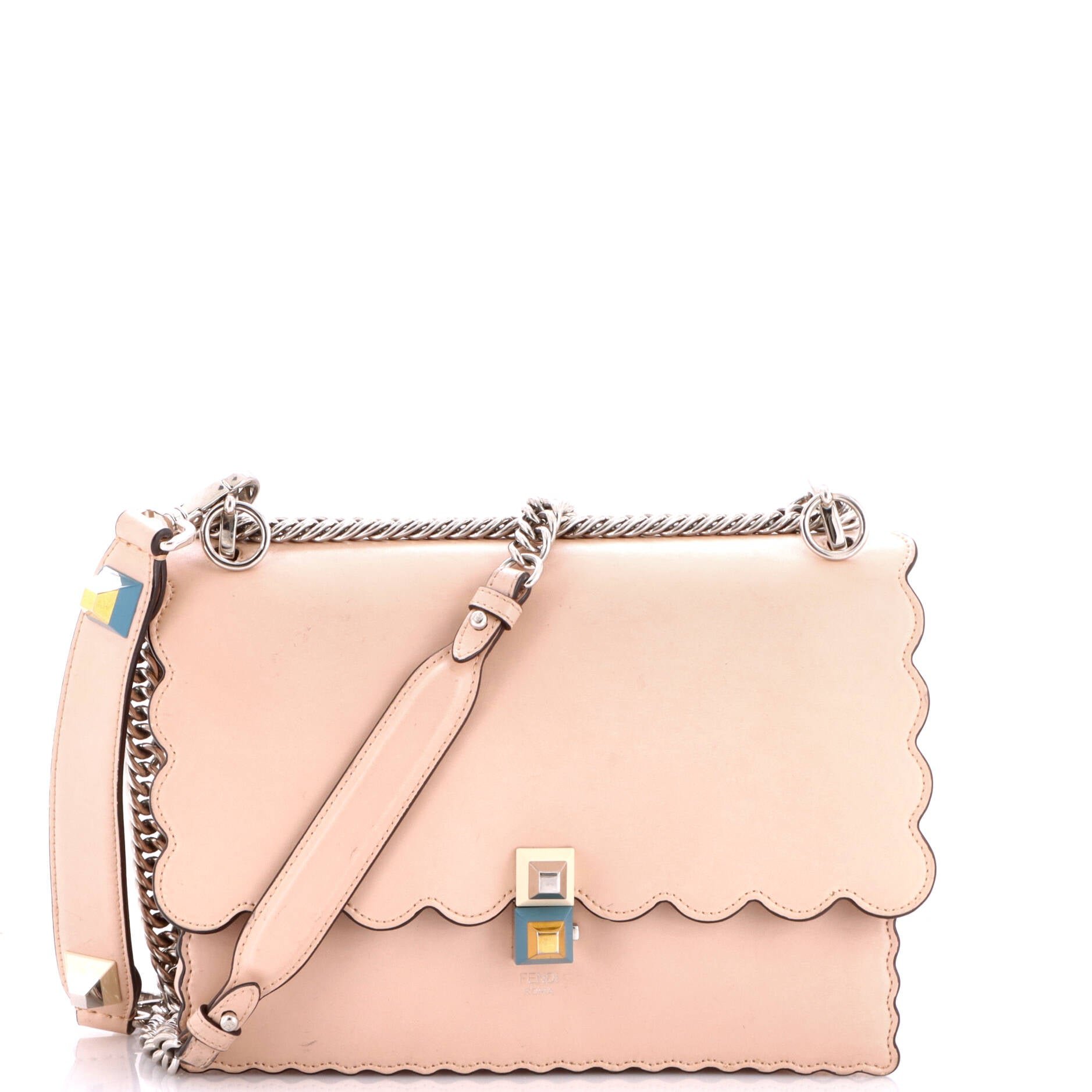 Kan I Bag Leather Medium