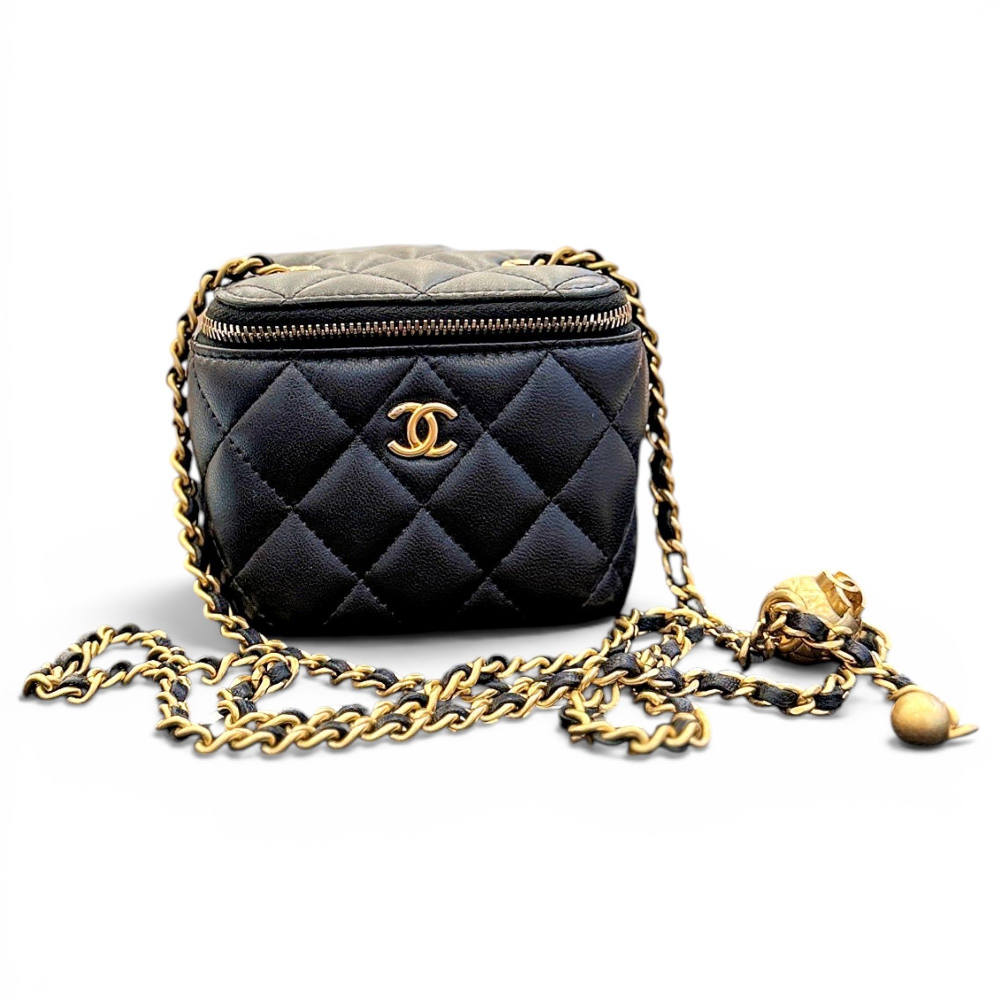 Trendy CC Vanity leather handbag