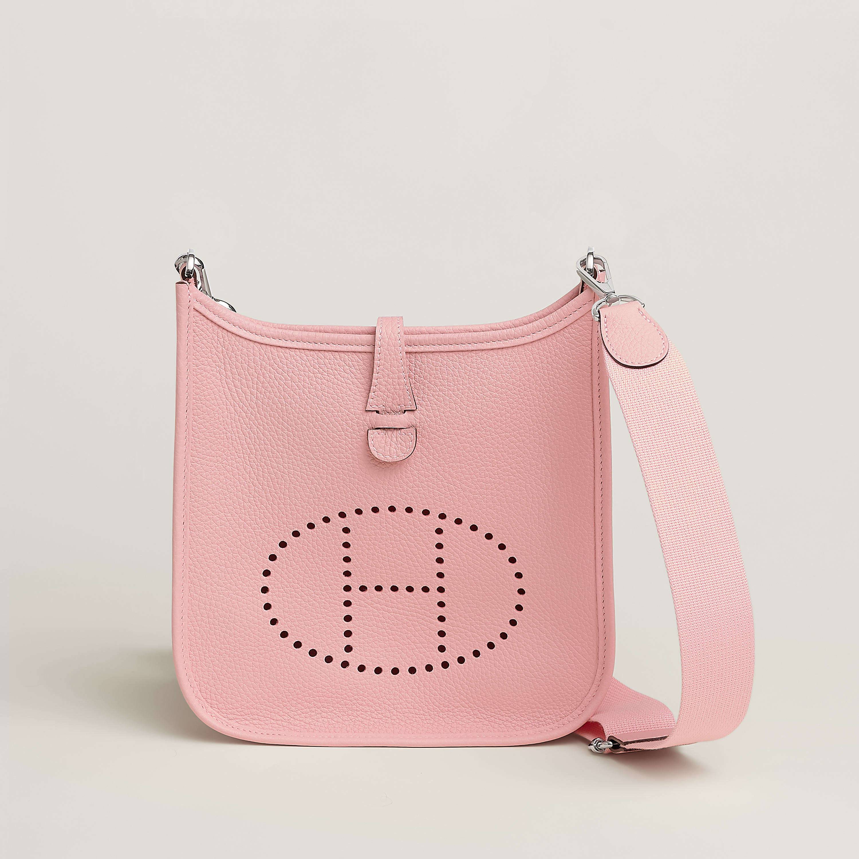 Evelyne 23 Poche III bag in Rose Sakura