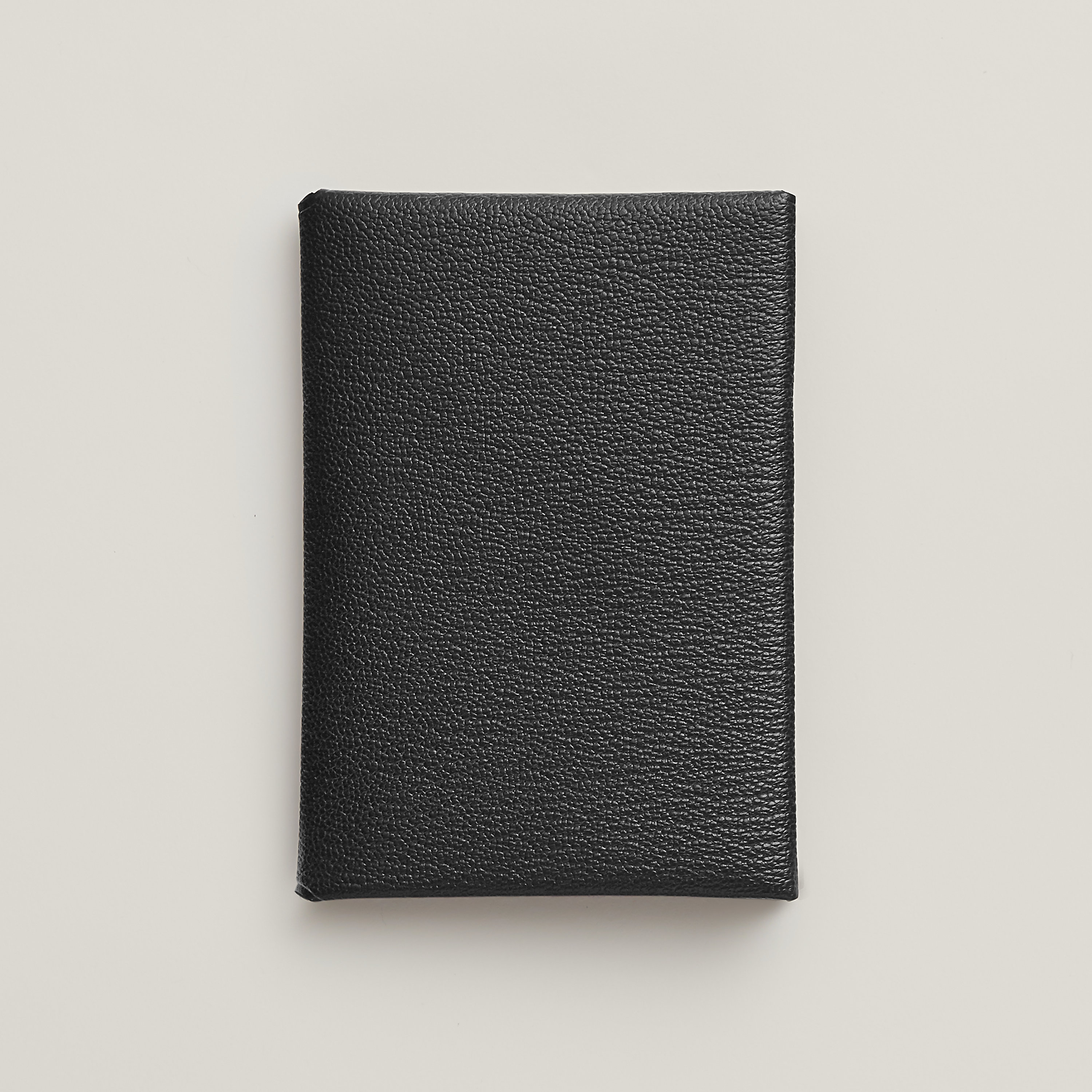 Calvi Duo Compact Card Holder