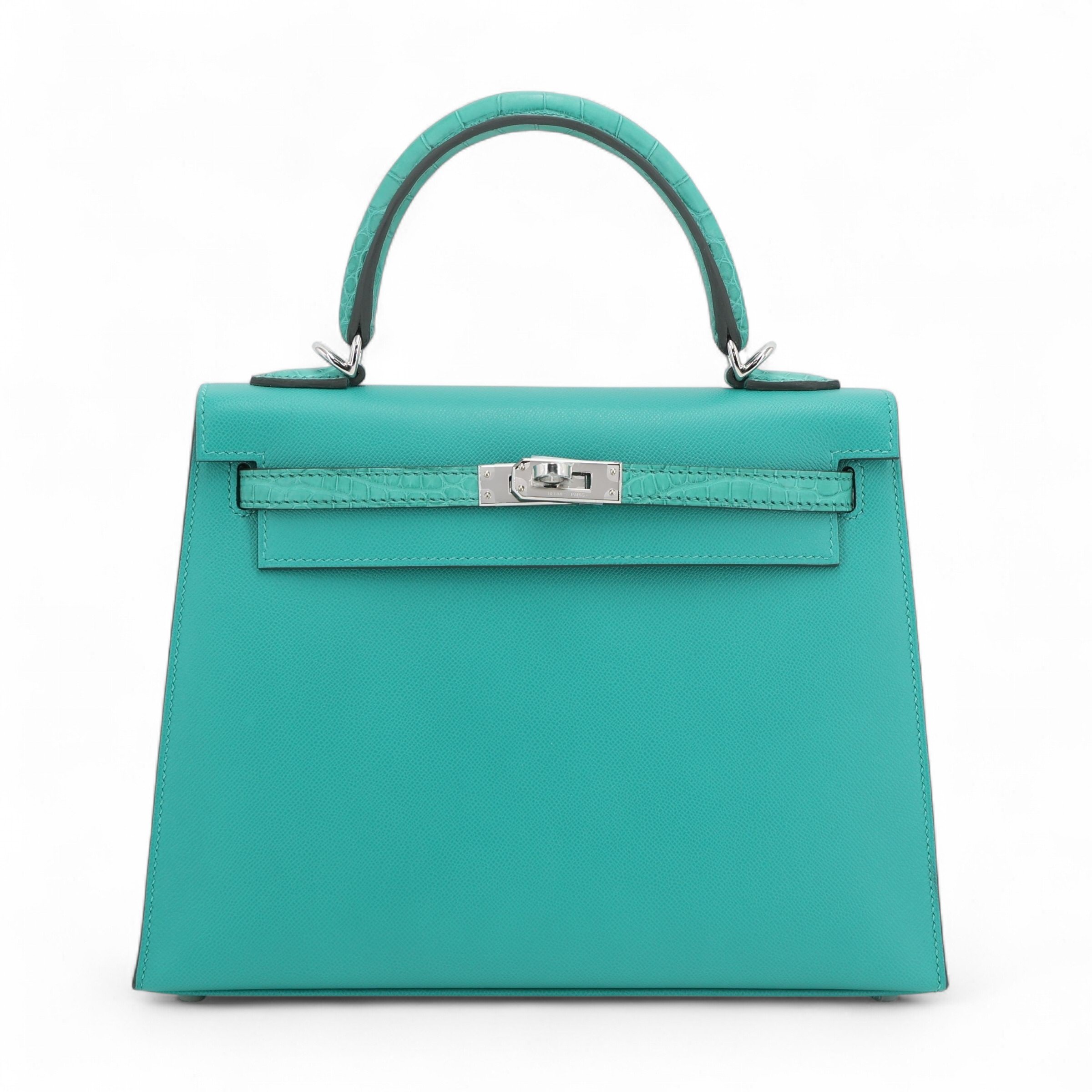 Hermes Brand New ( Rank N ) HERMÈS Kelly 25 Sellier Touch Vert Jade (O6) Madame Alligator Palladium hardware W (2024)