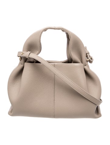 Leather Numéro Neuf