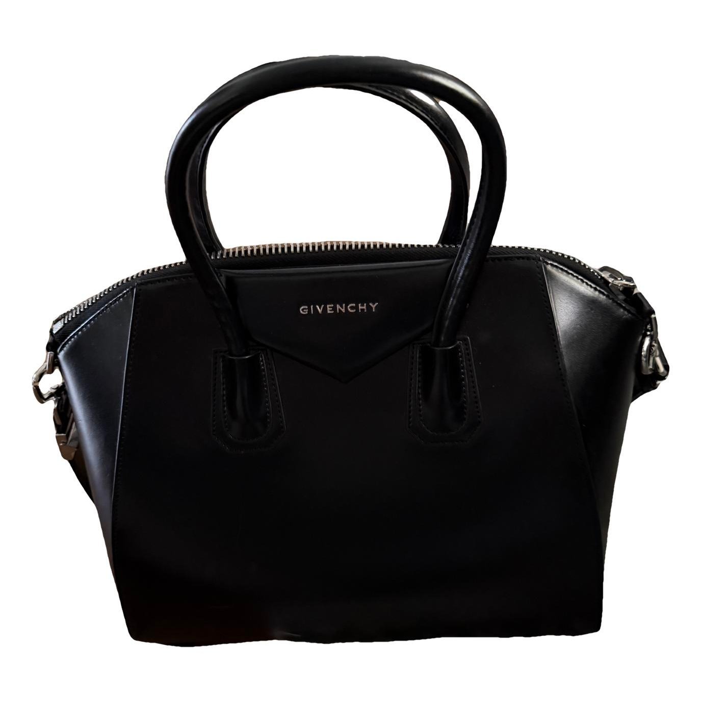 Antigona leather handbag
