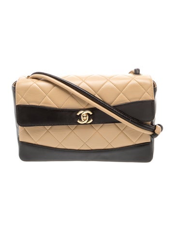CC Bicolor Flap Bag