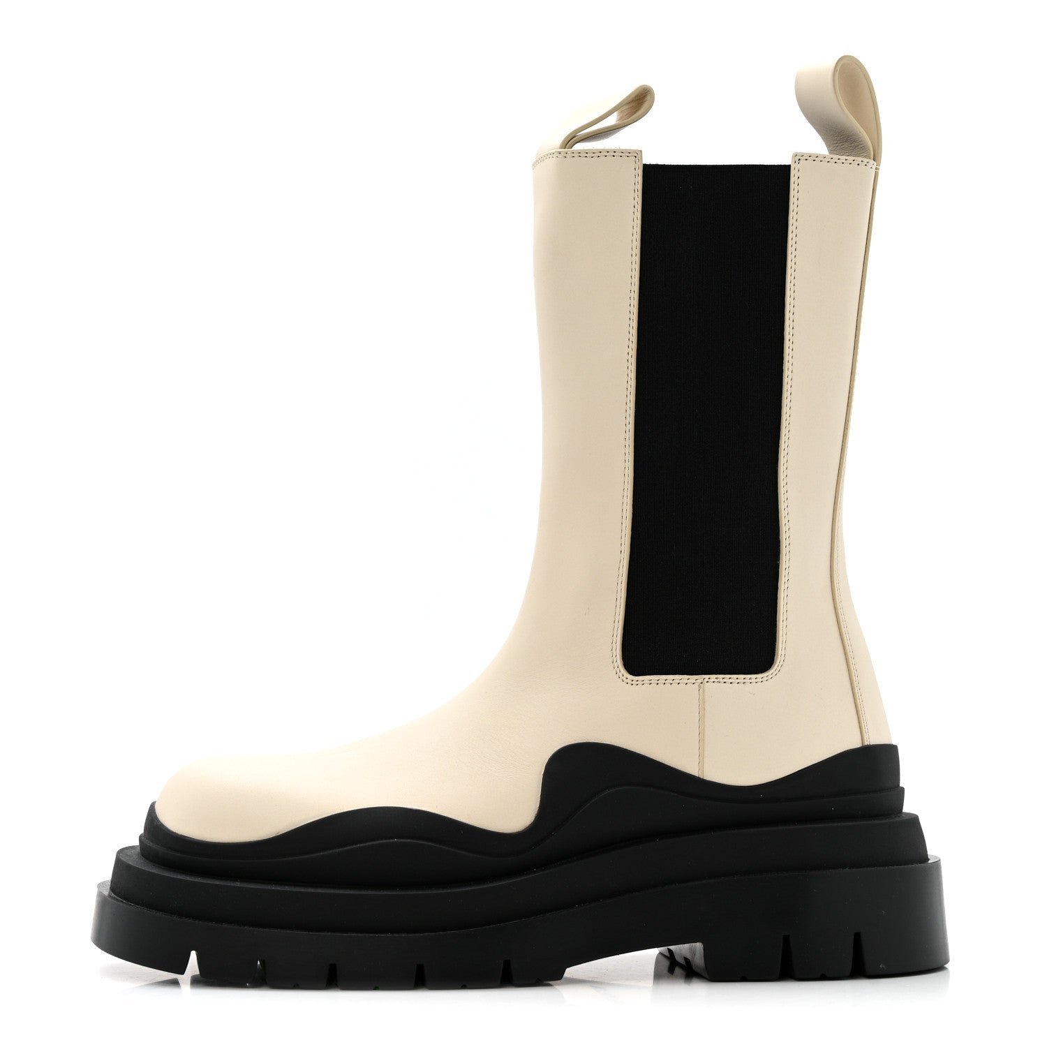 Bottega Veneta Bottega Veneta Calfskin The Tire Chelsea Boots 38 Sea Salt Black