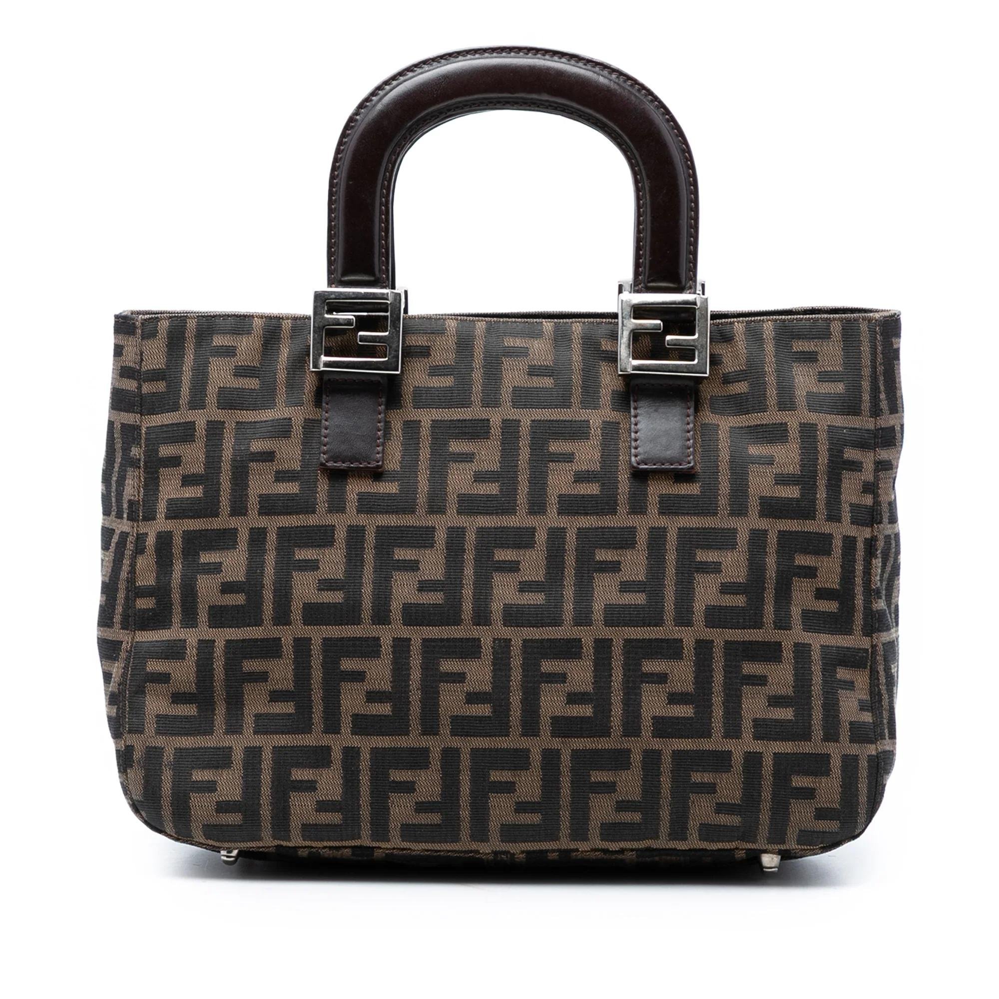 Pocket leather tote