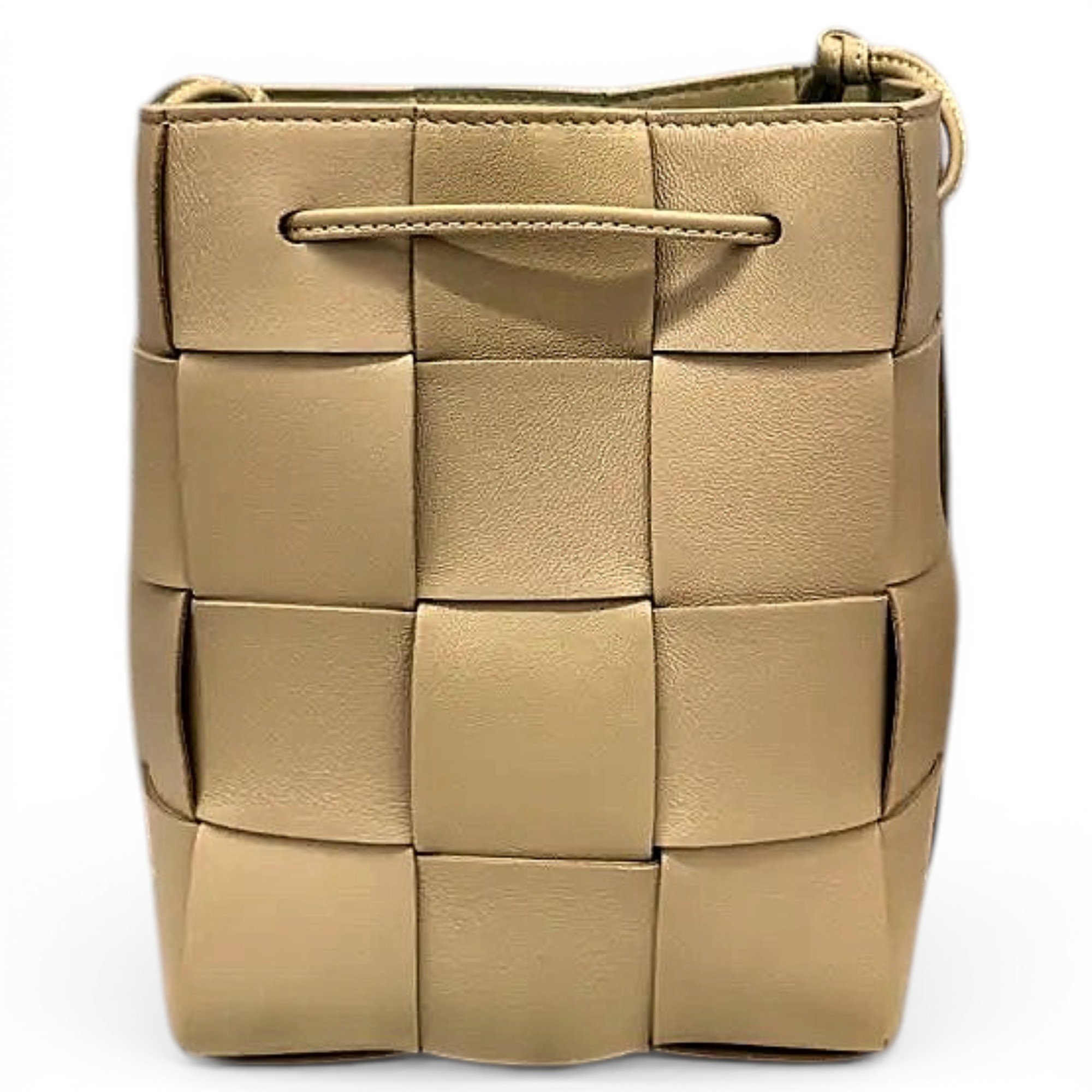 Cassette Bucket leather handbag