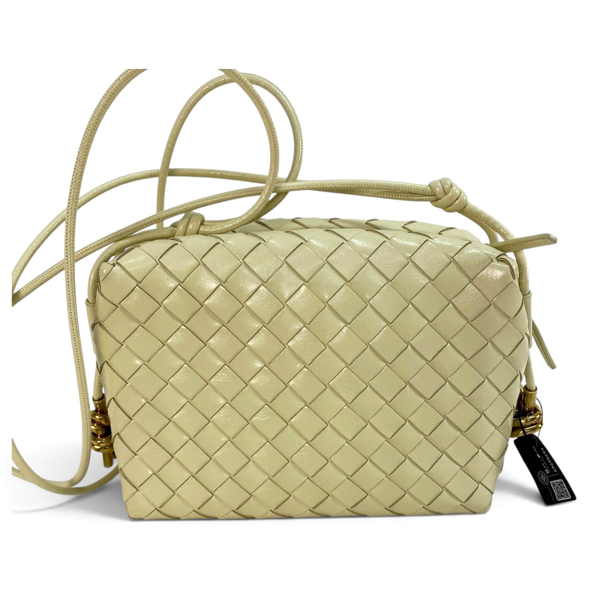 Loop leather handbag