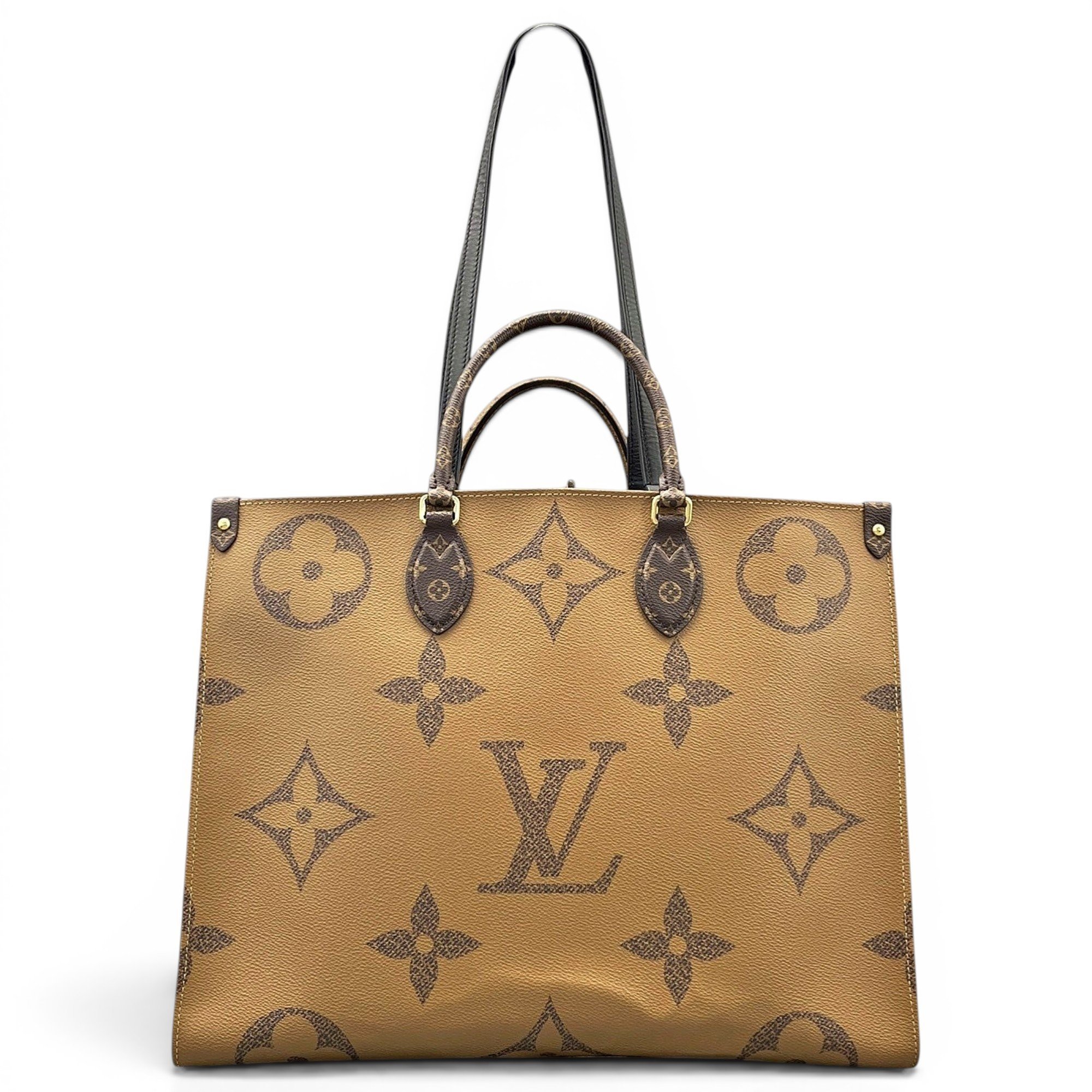 Onthego leather handbag