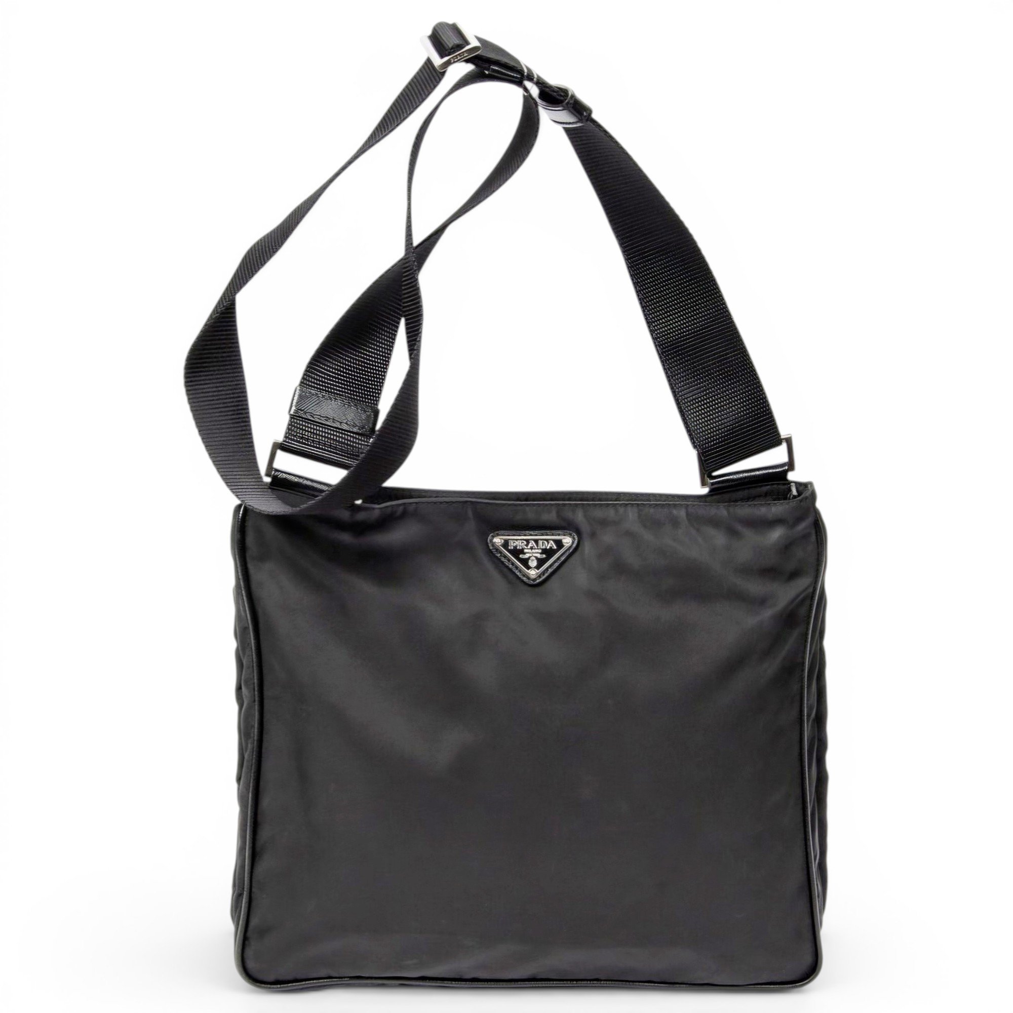 Re-Edition 2000 Double Zip cloth handbag