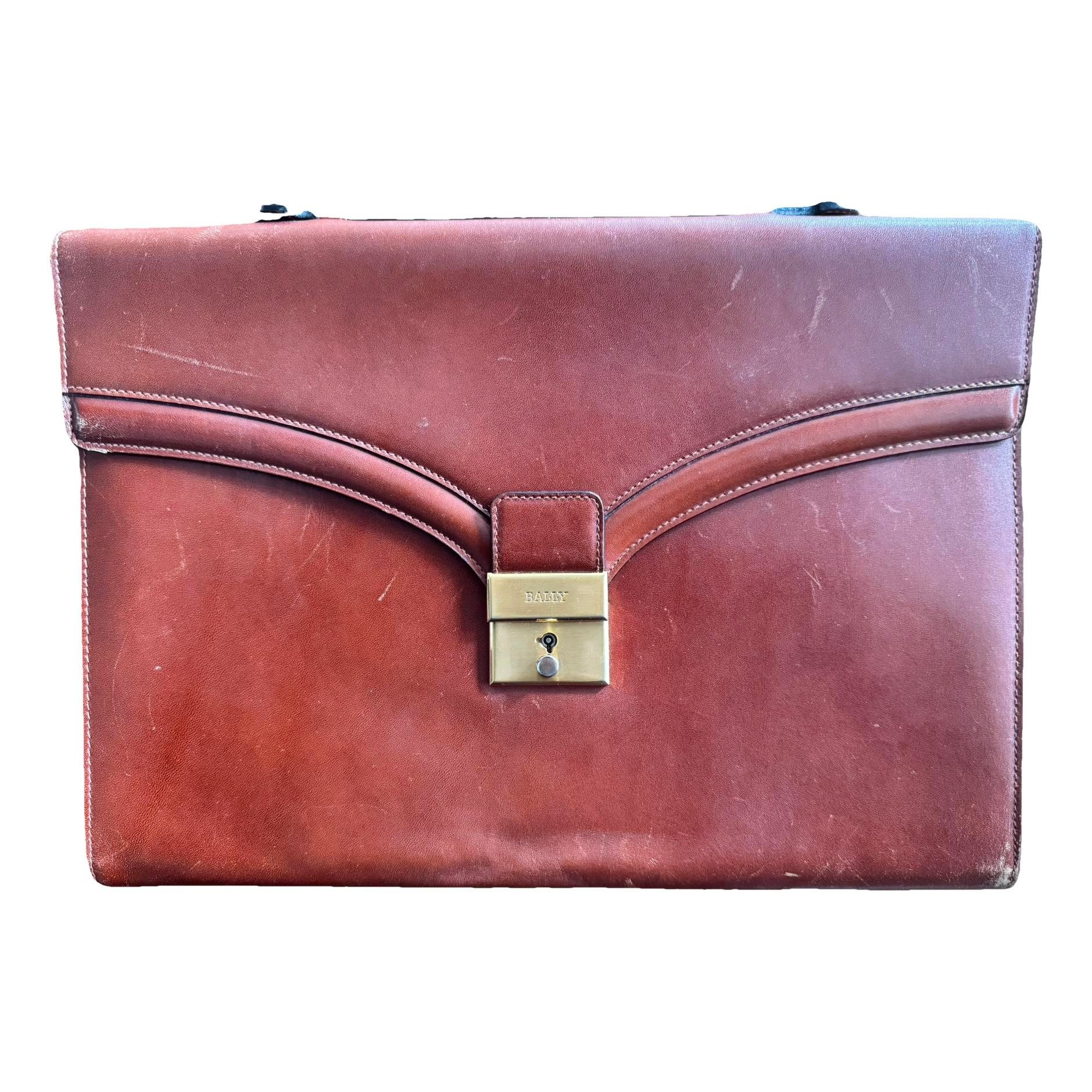 Bally Leather clutch bag