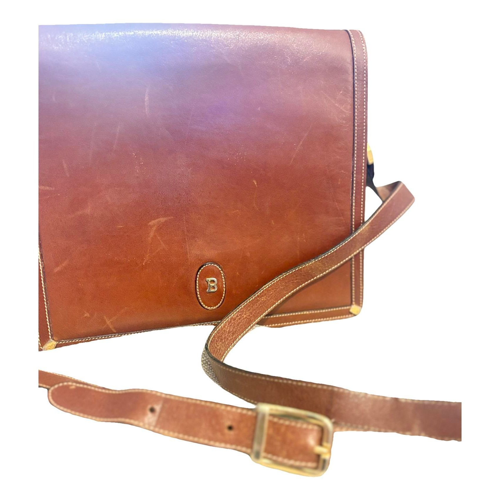 Leather crossbody bag