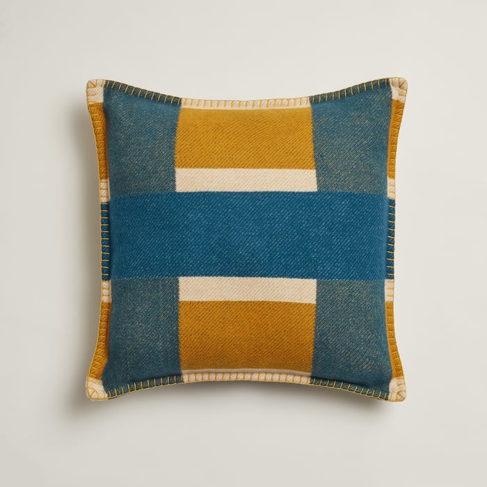 Marine H Tissage Pillow