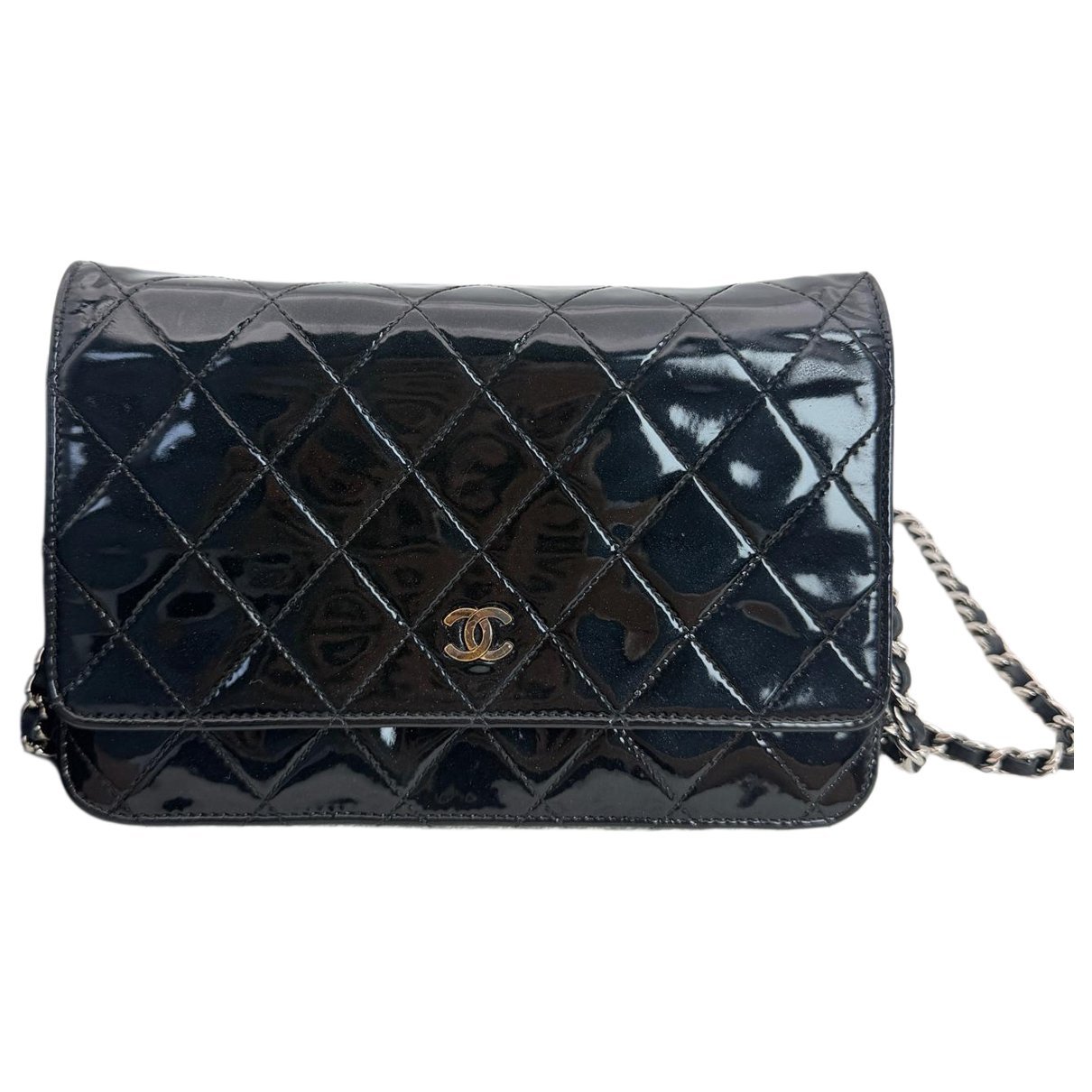Wallet On Chain Timeless/Classique patent leather crossbody bag