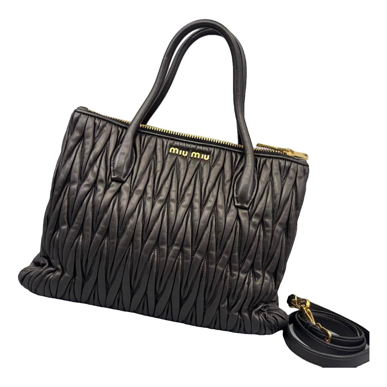 Leather handbag