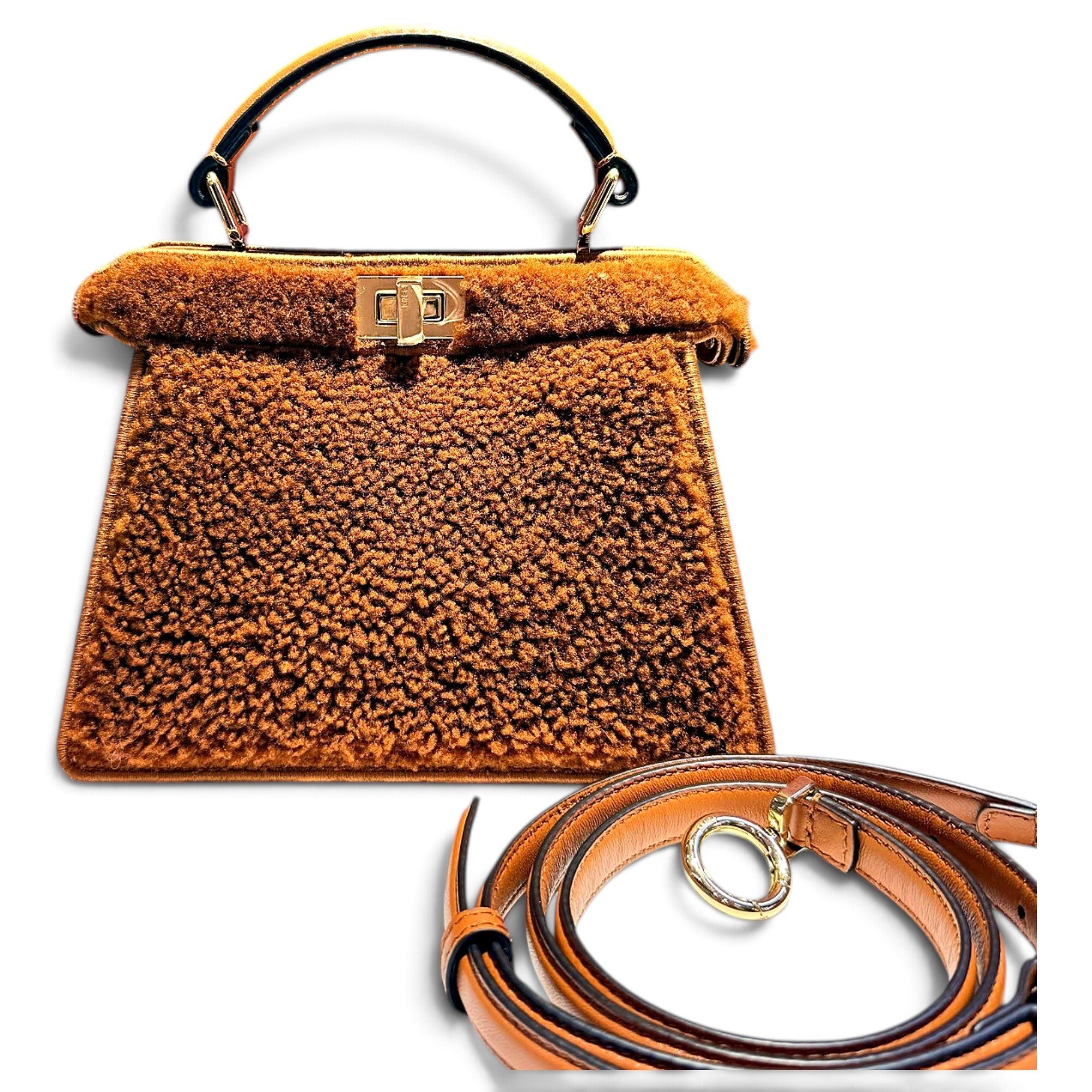 Peekaboo IseeU faux fur handbag