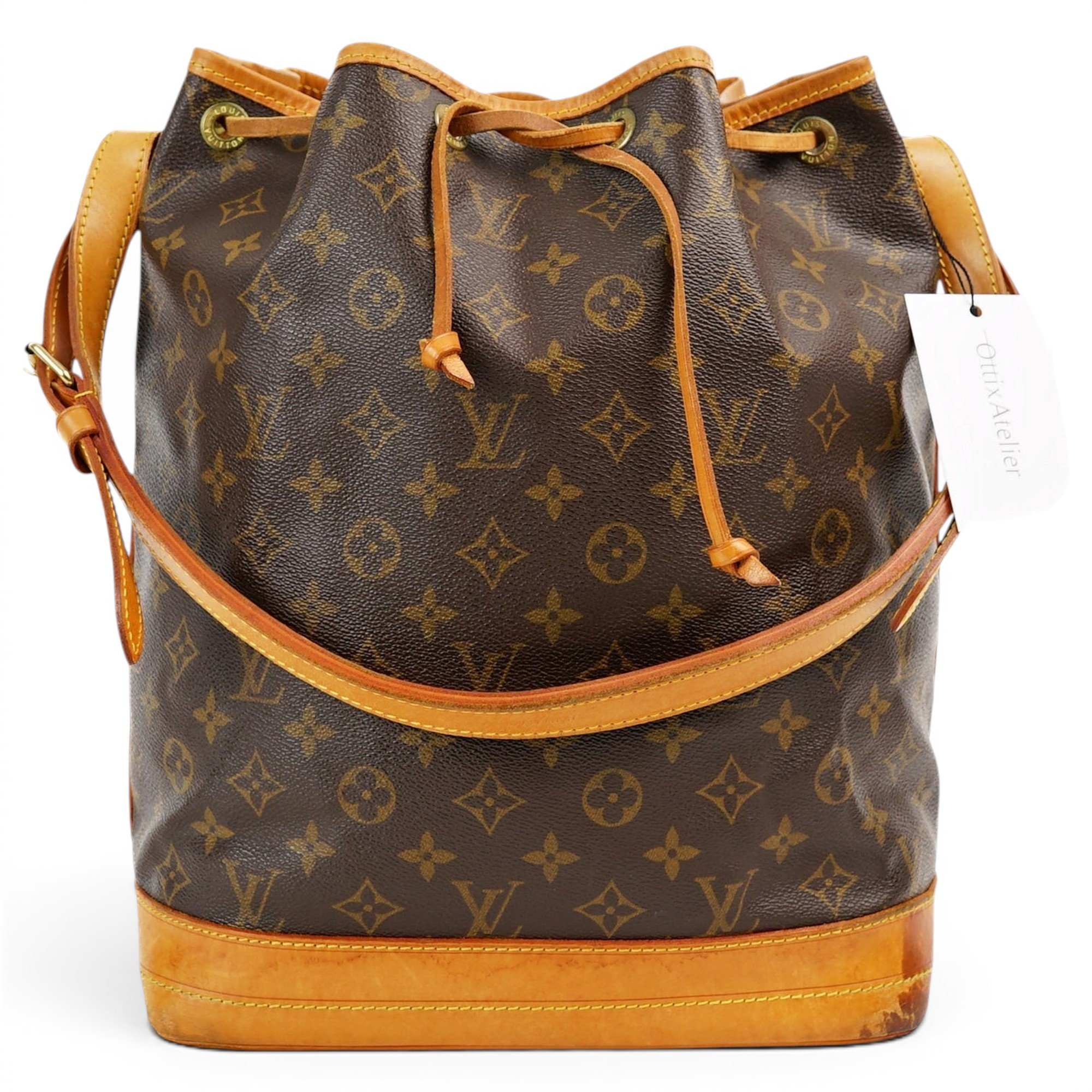 Noé leather handbag
