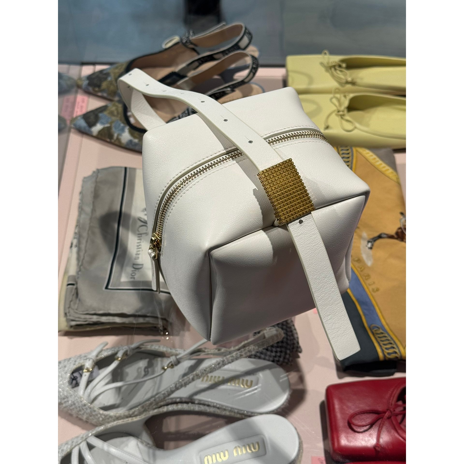 Leather handbag