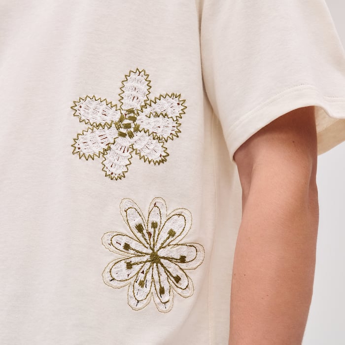 Écru "Fleurs Zigzag" T-shirt