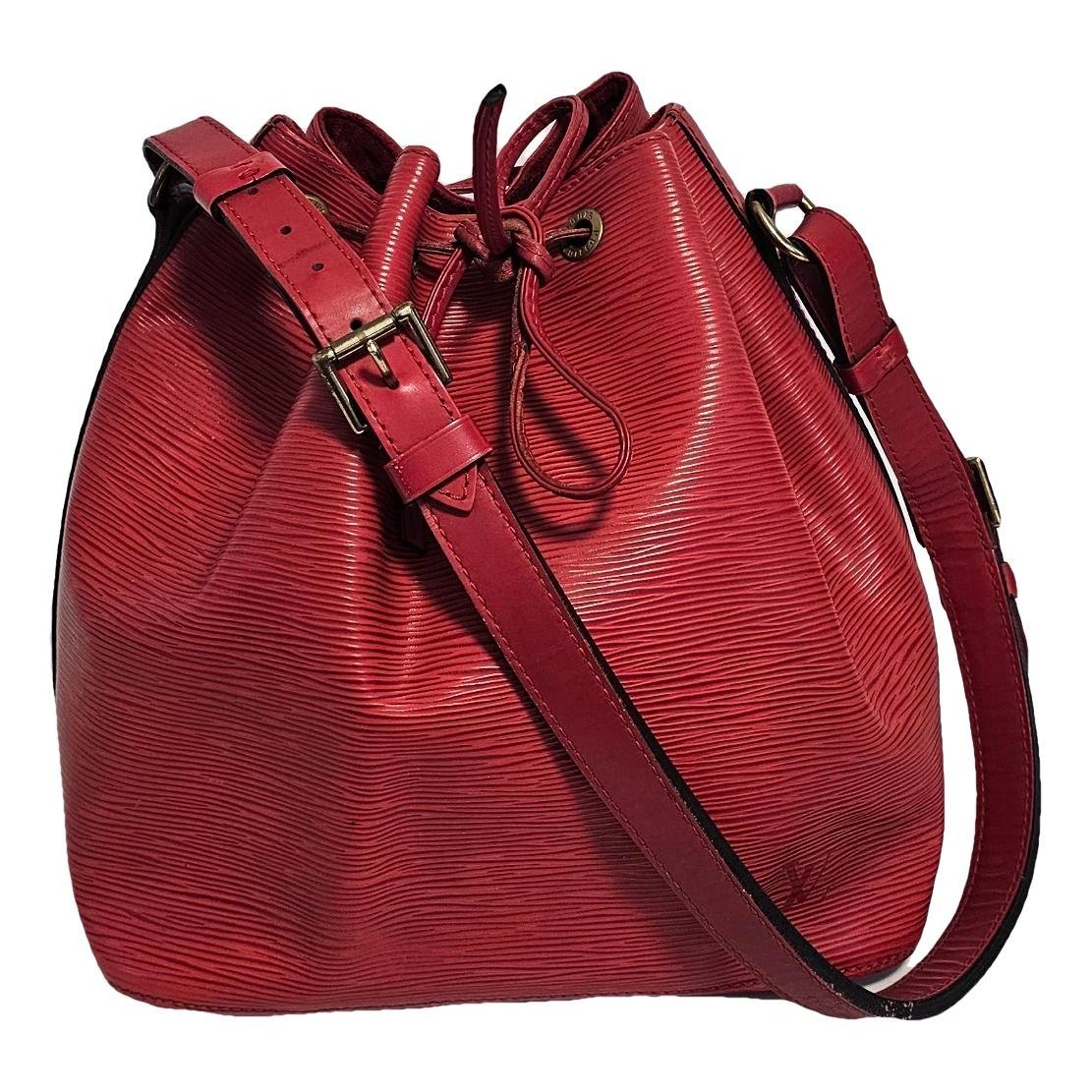 Noé leather handbag