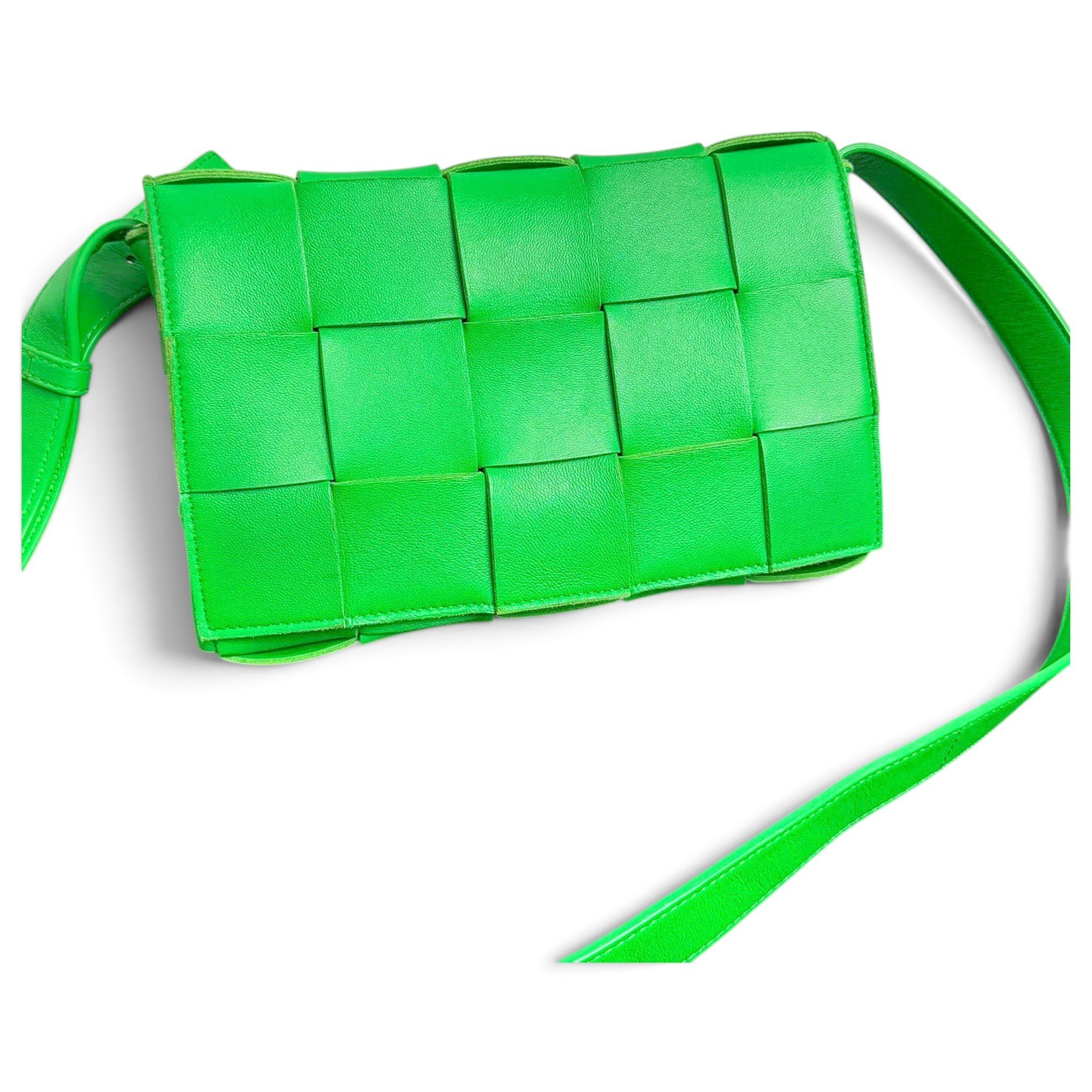 Cassette leather crossbody bag