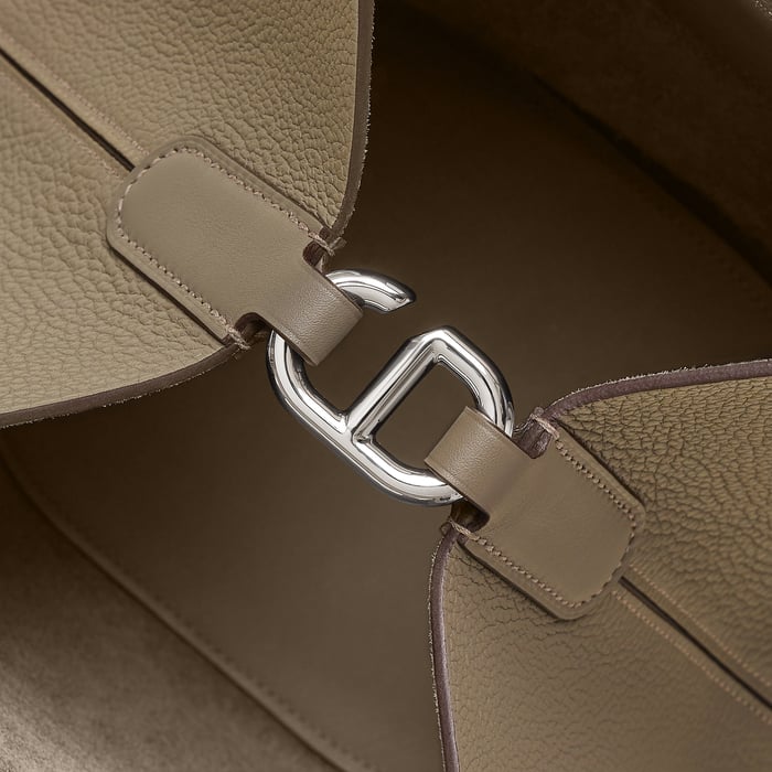 Beige Marfa Hermès In-the-loop 23 Bag
