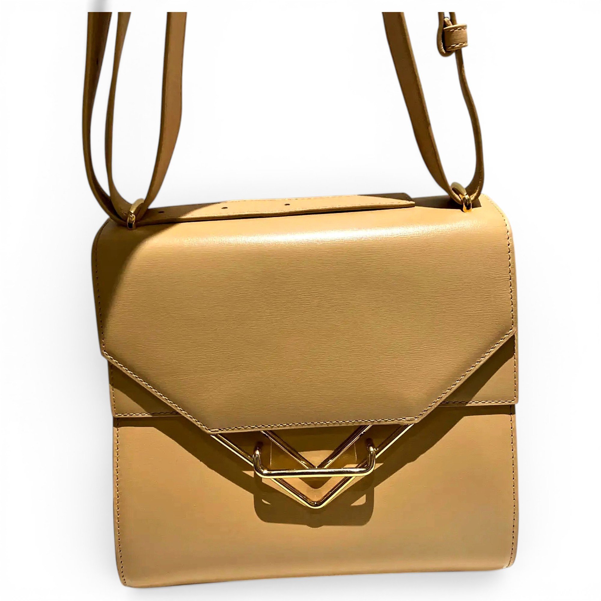 Clip leather handbag