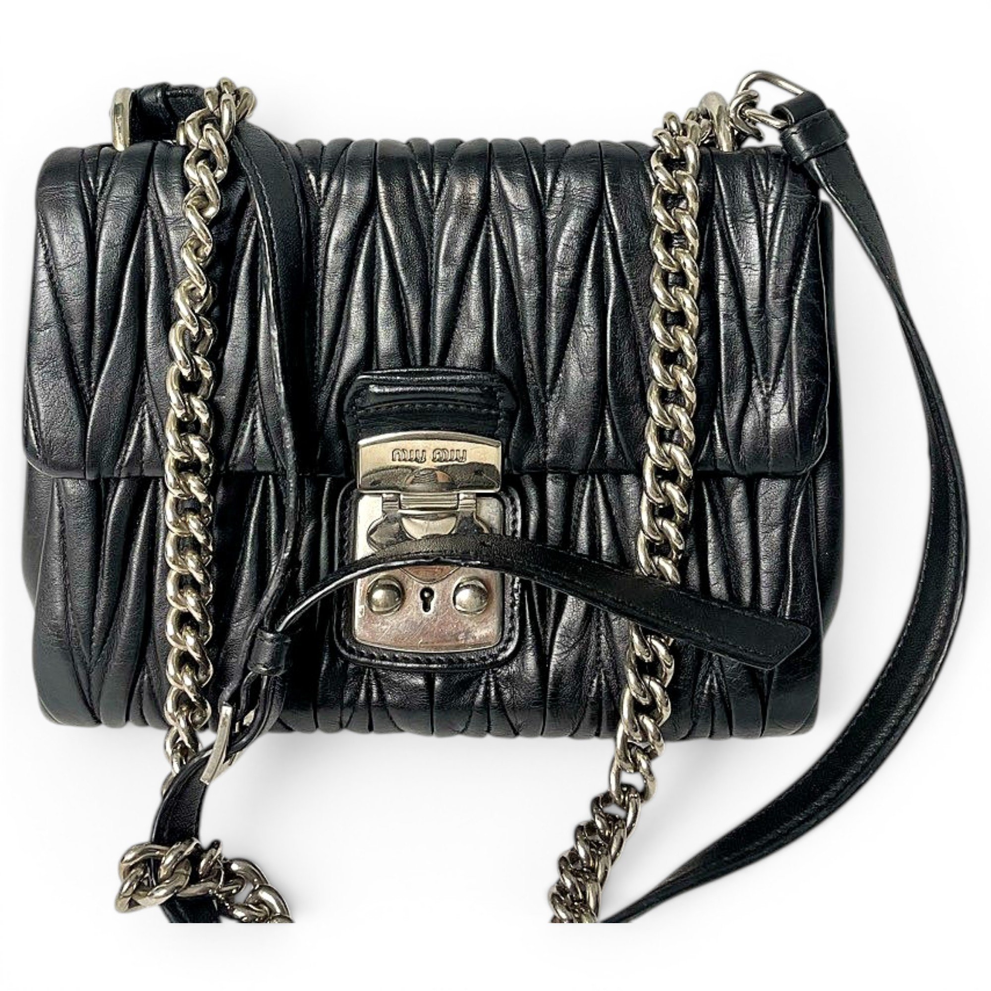 Matelassé leather handbag