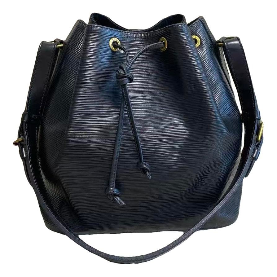 Noé leather handbag