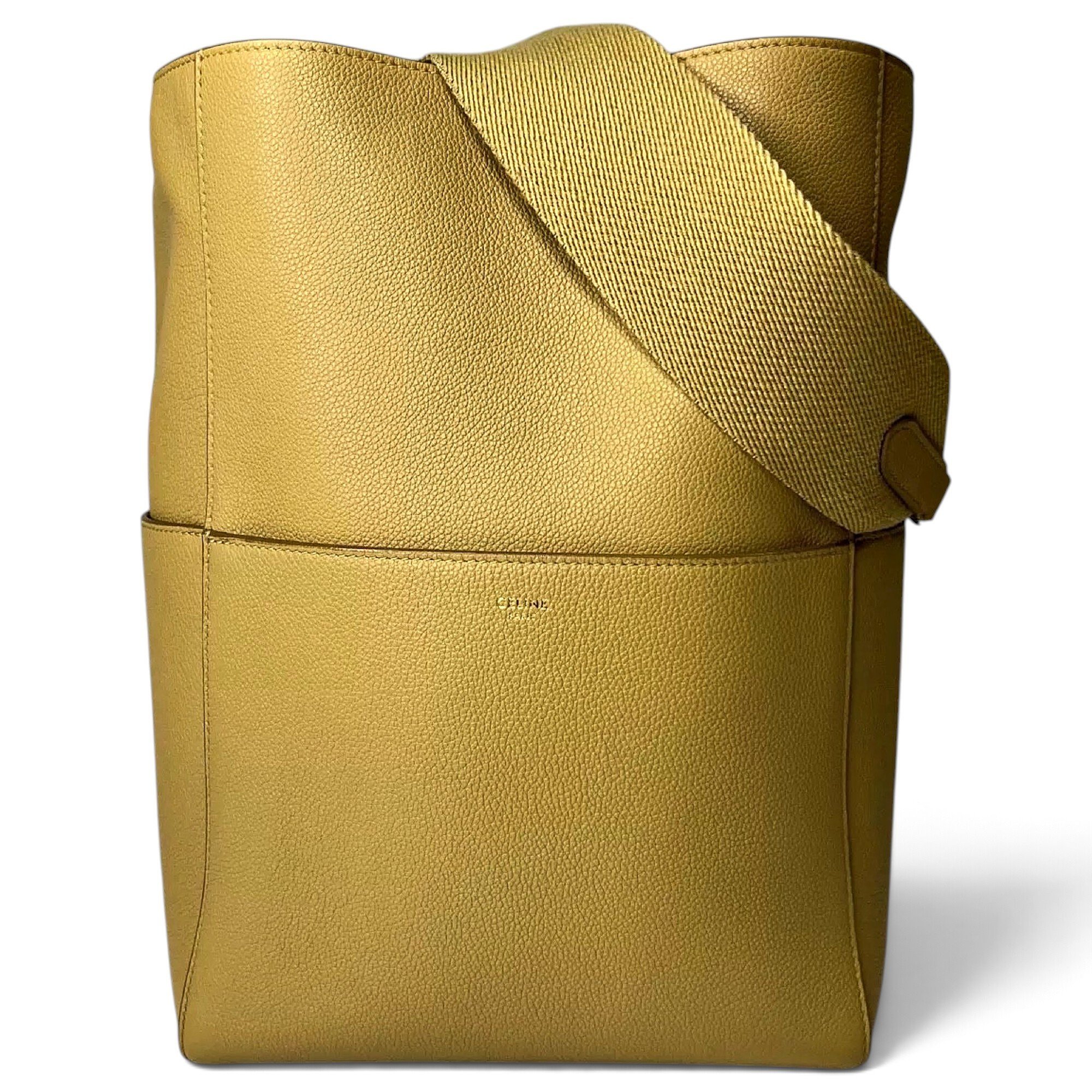 Seau Sangle leather handbag