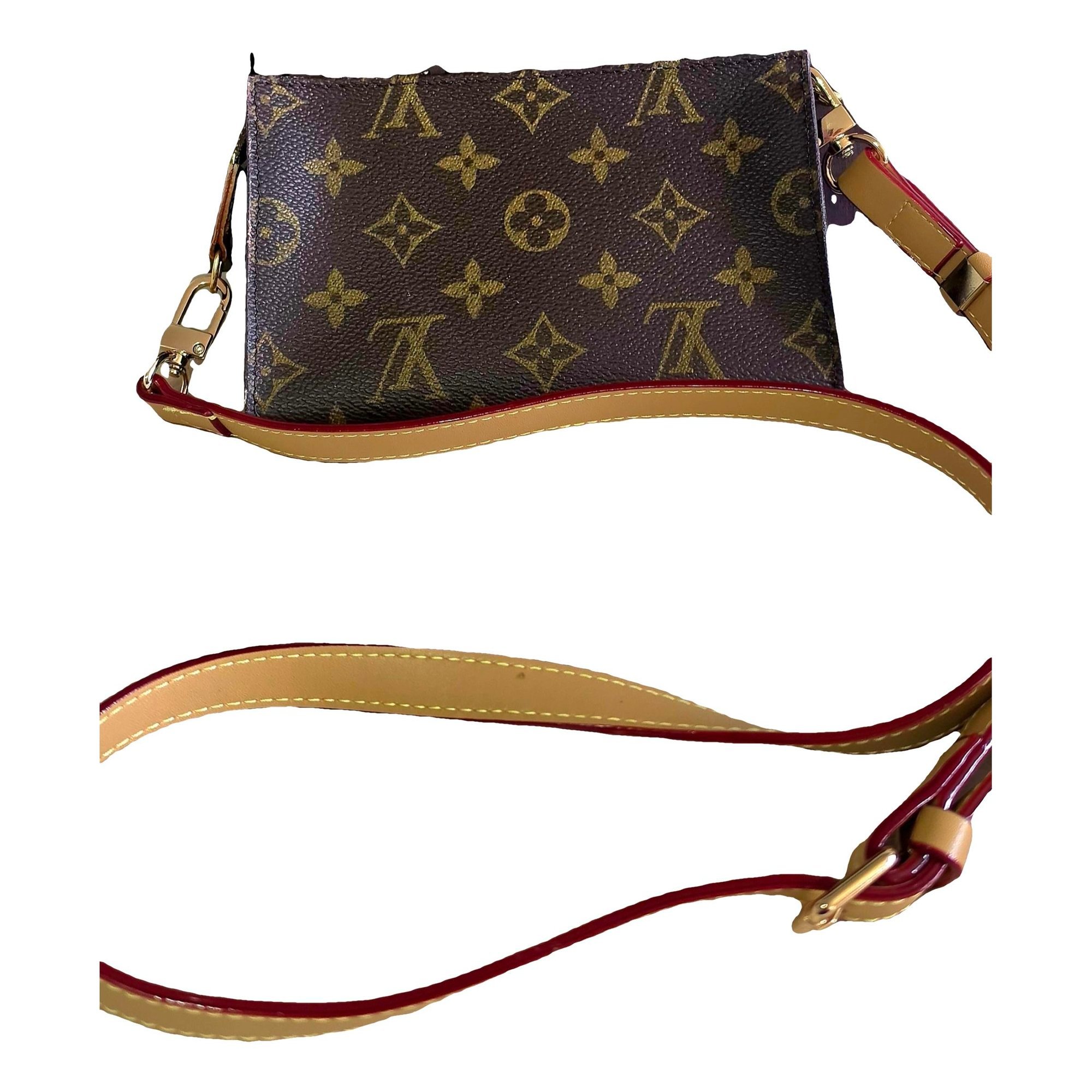 Leather clutch bag
