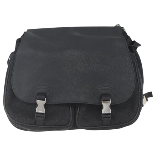 Wool handbag