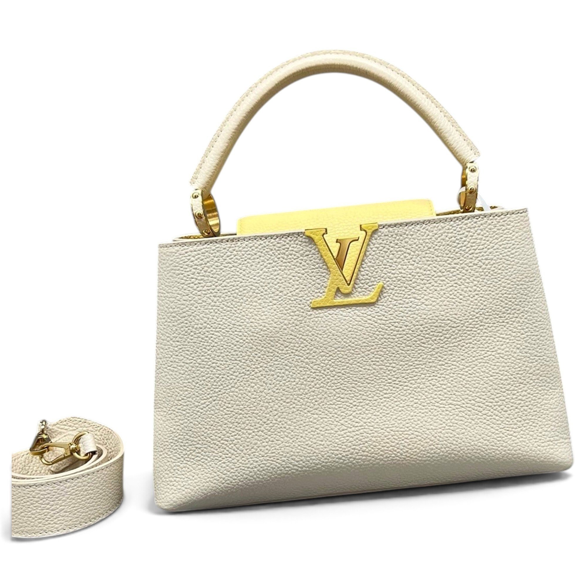 Capucines leather handbag