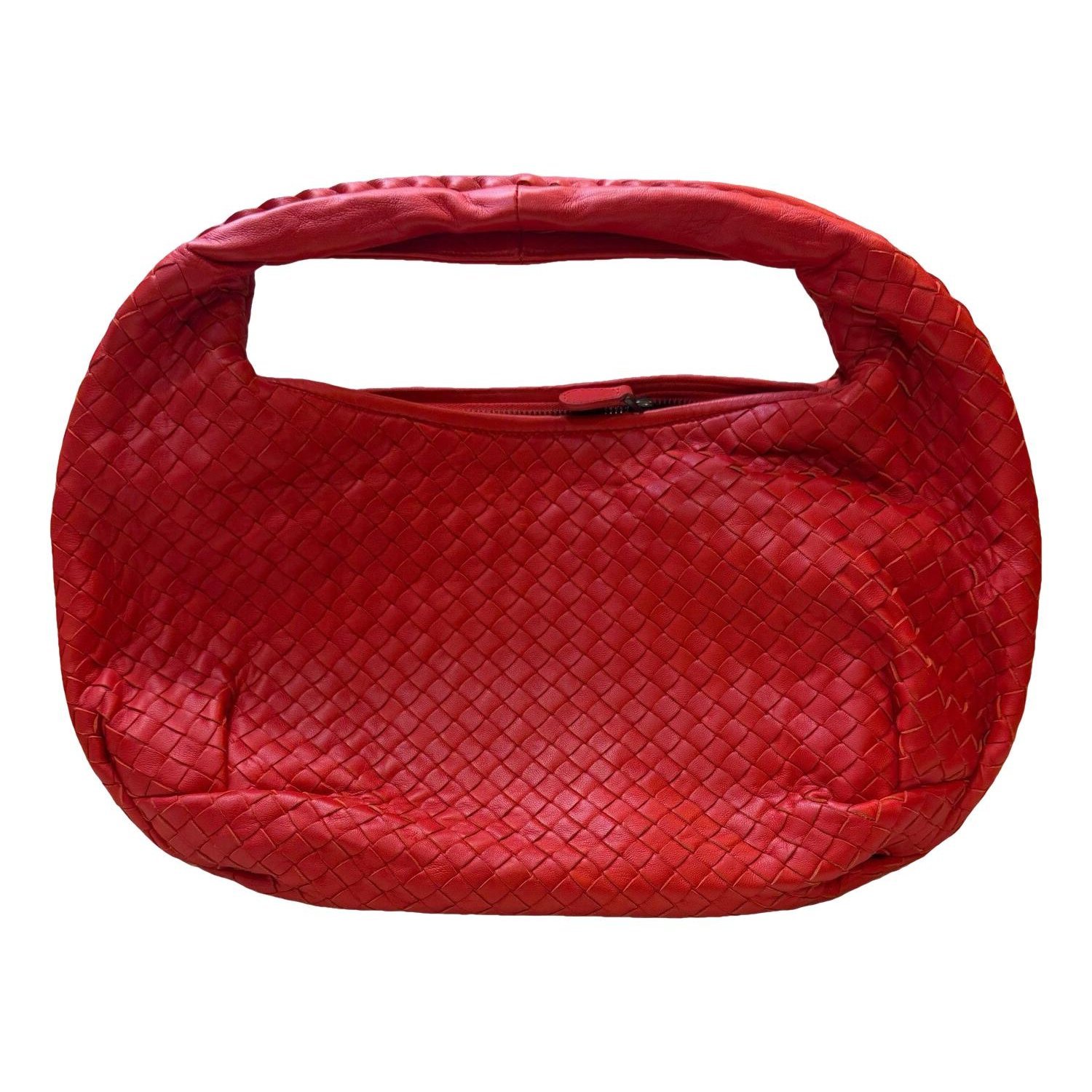 Veneta leather handbag