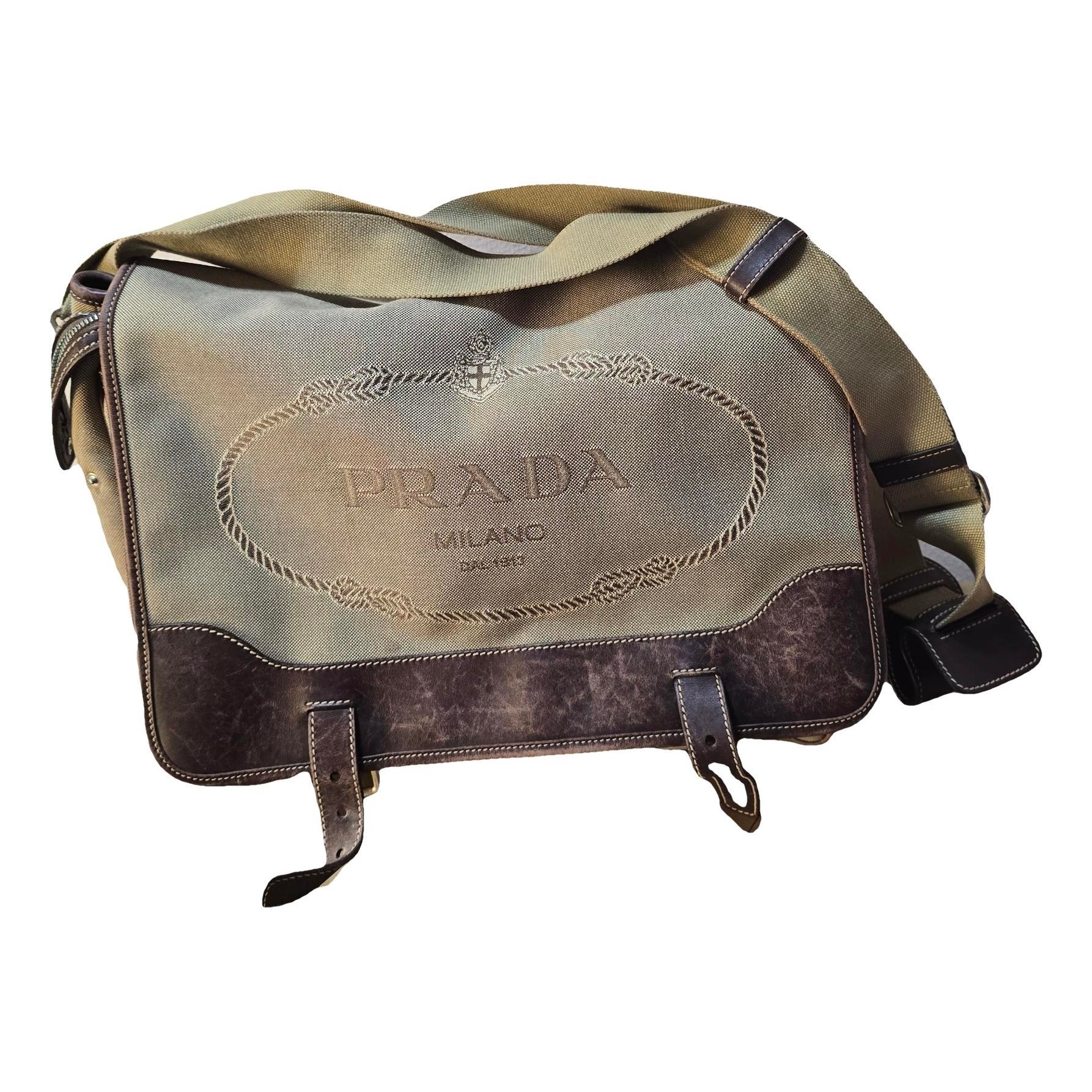 Etiquette cloth tote