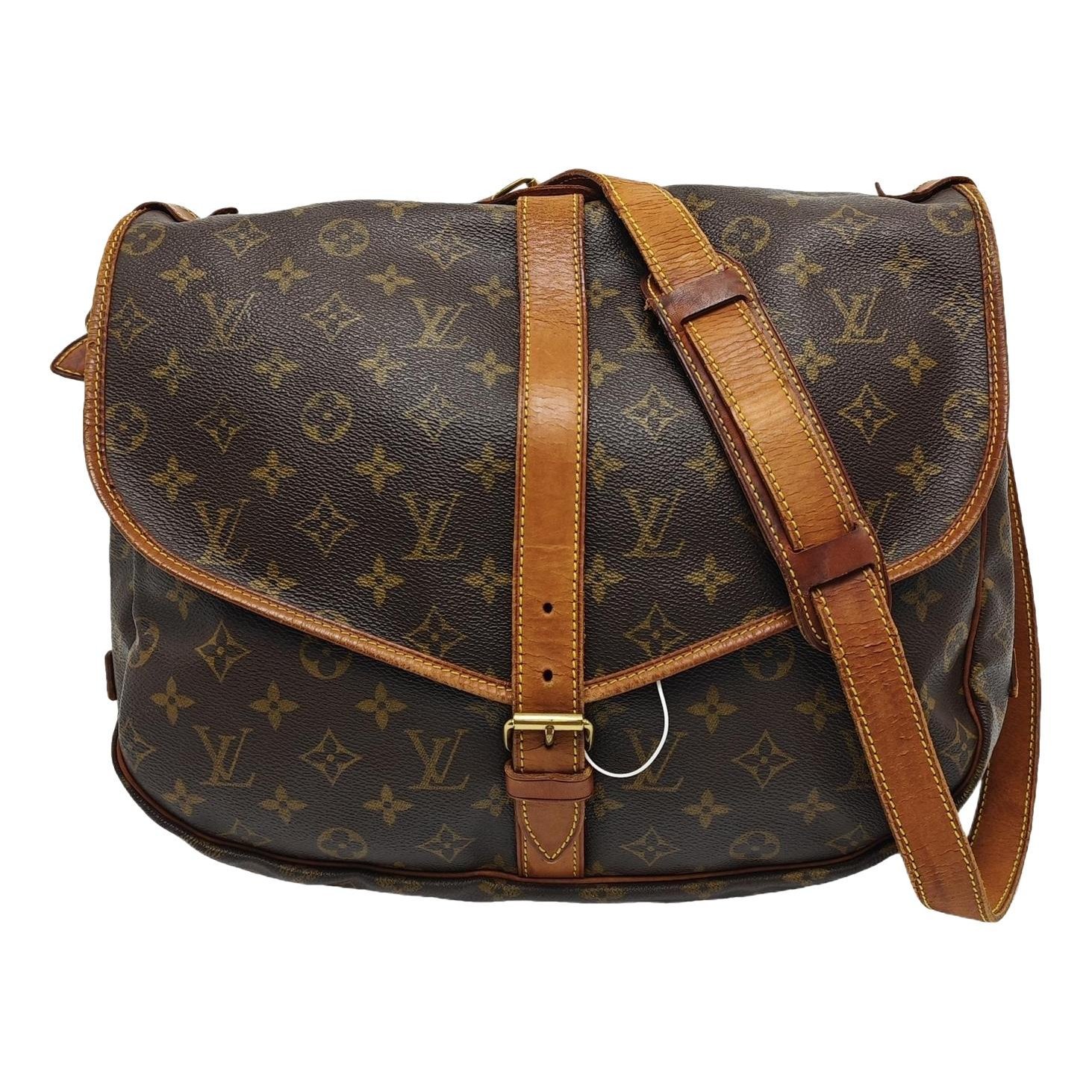 Saumur leather handbag
