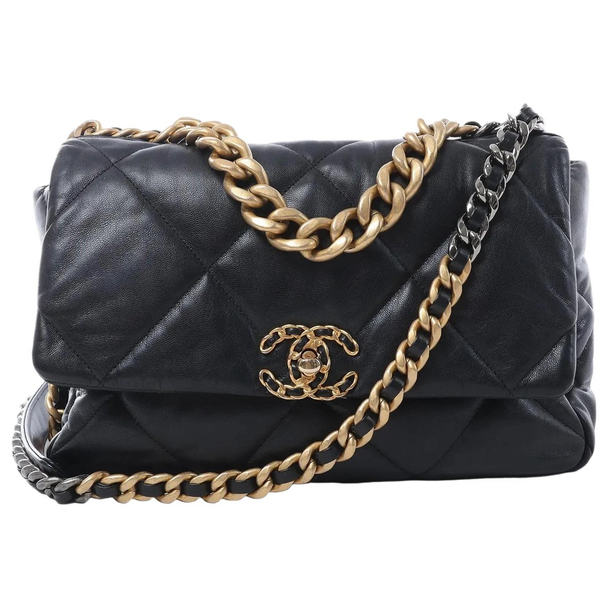 Chanel 19 leather handbag