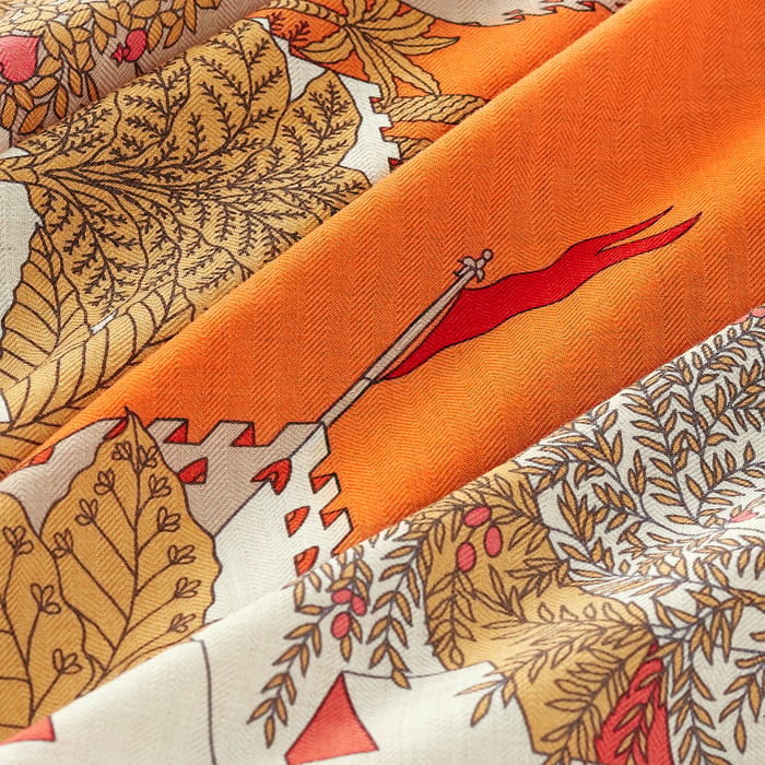 Le Palais Des Quatre Vents Shawl 140