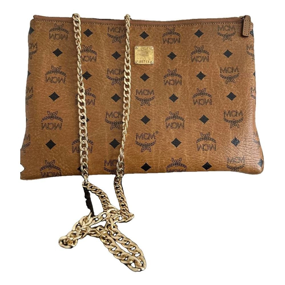 Millie leather clutch bag
