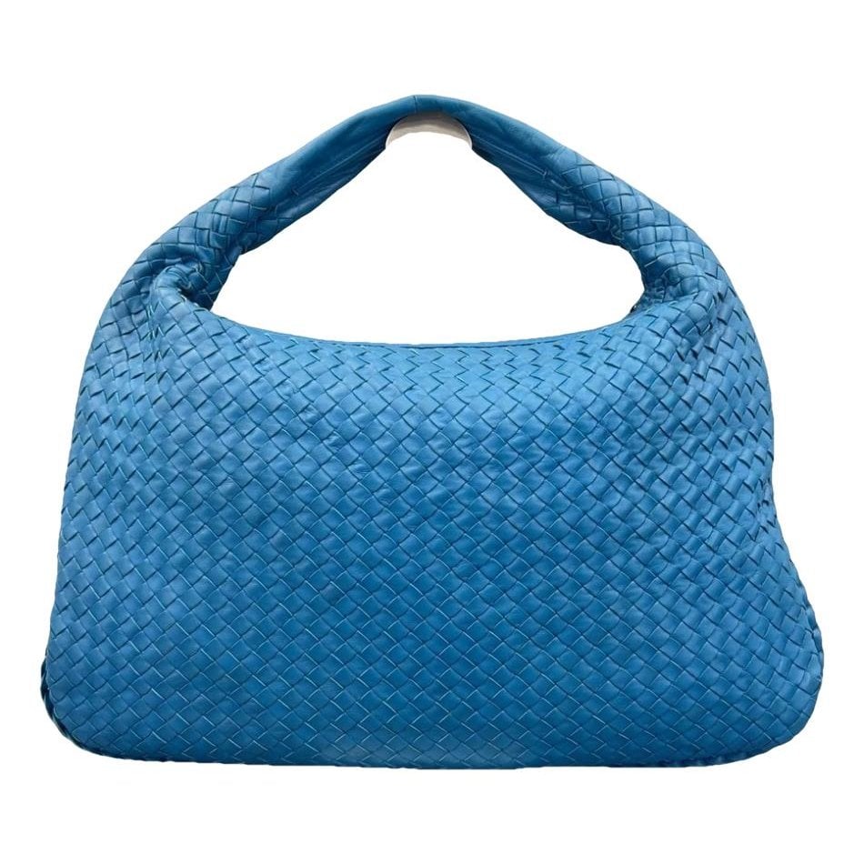 Veneta leather handbag