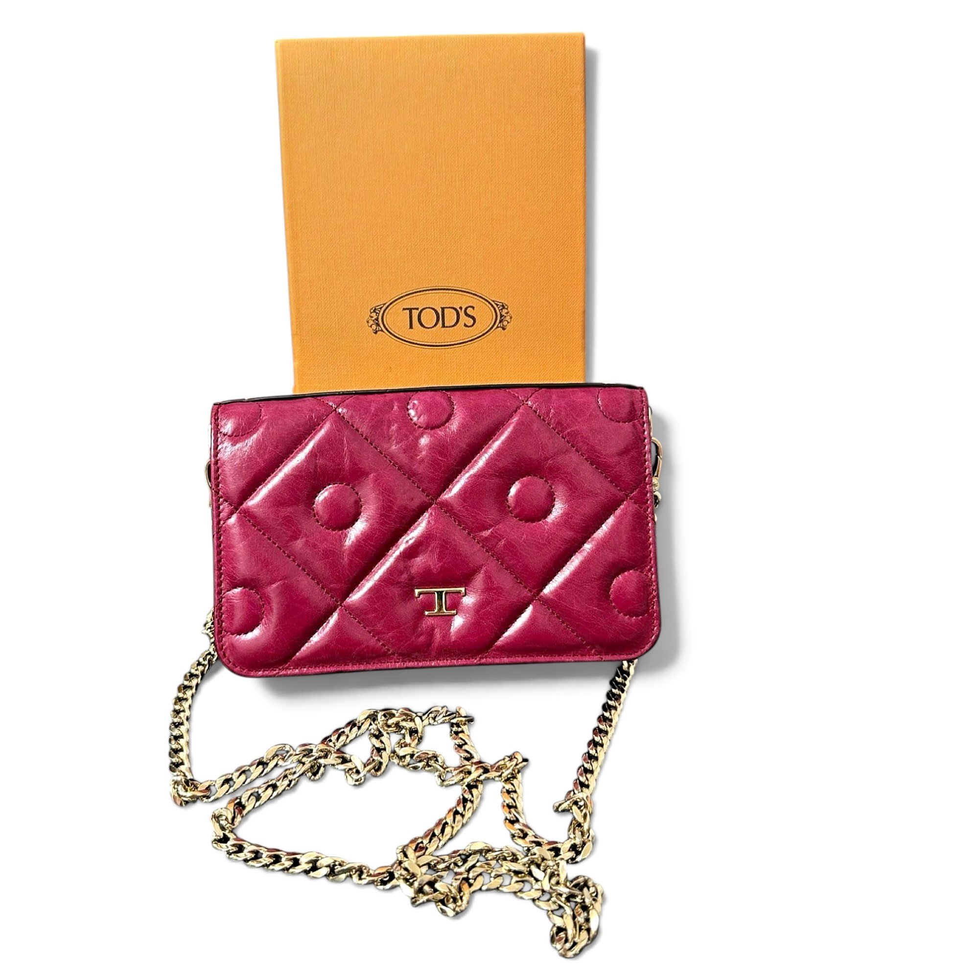 Leather clutch bag