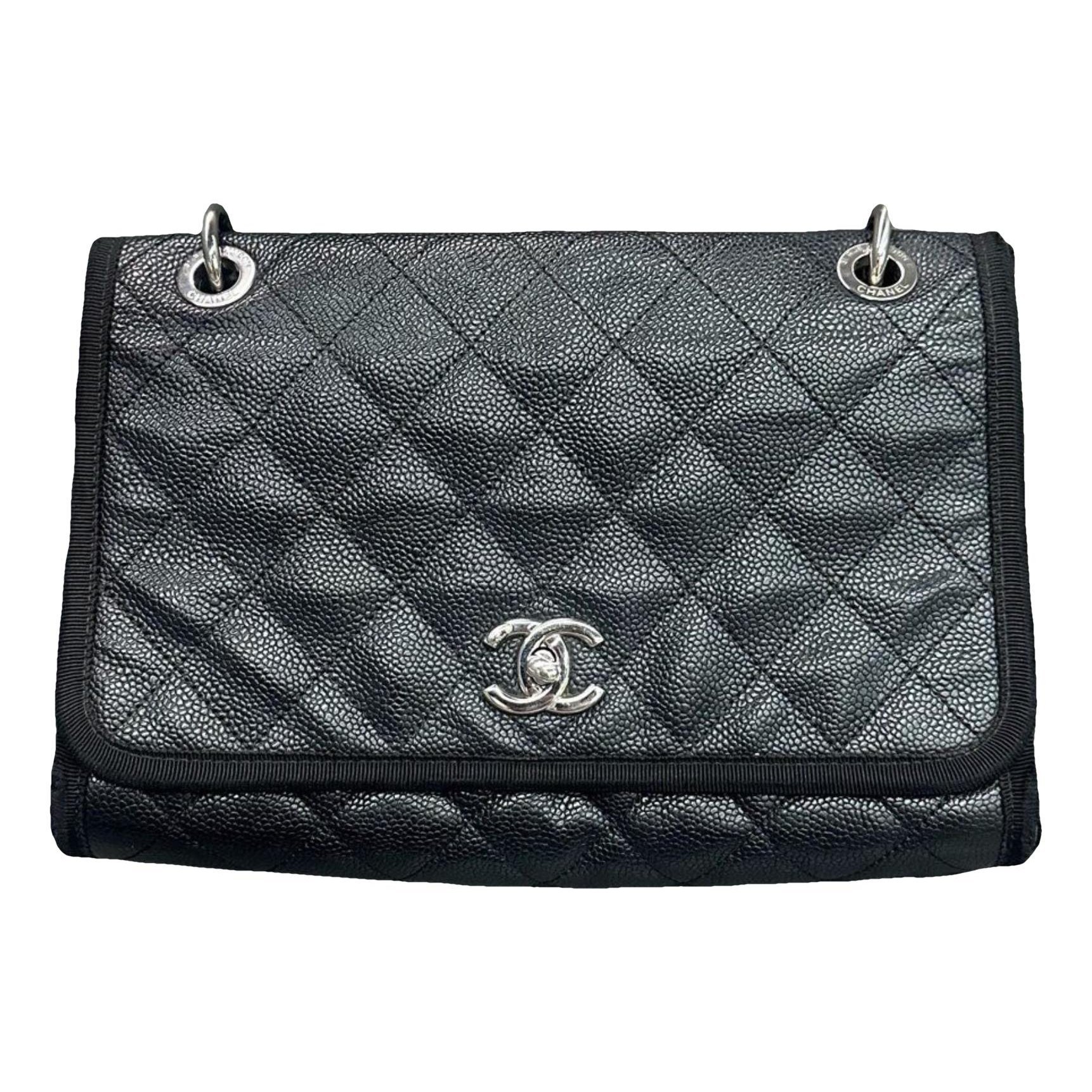 Timeless/Classique leather crossbody bag