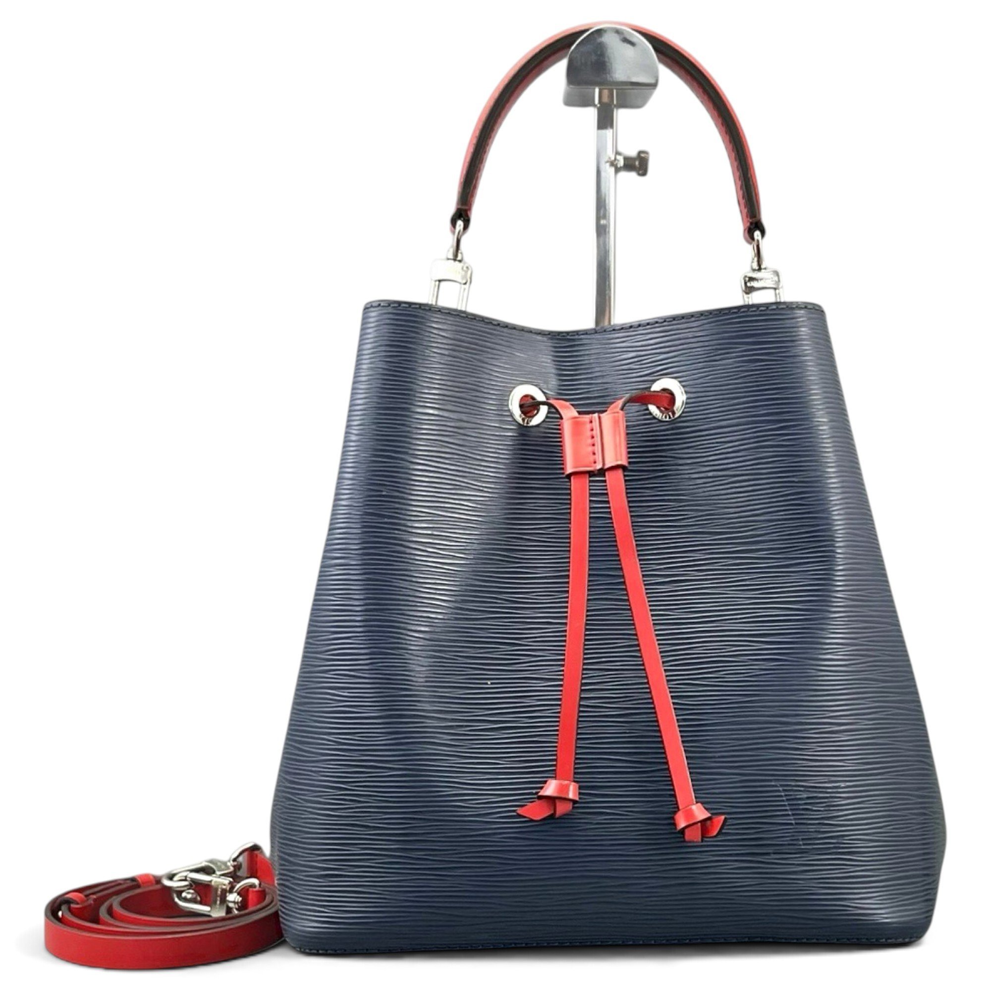 NéoNoé leather handbag