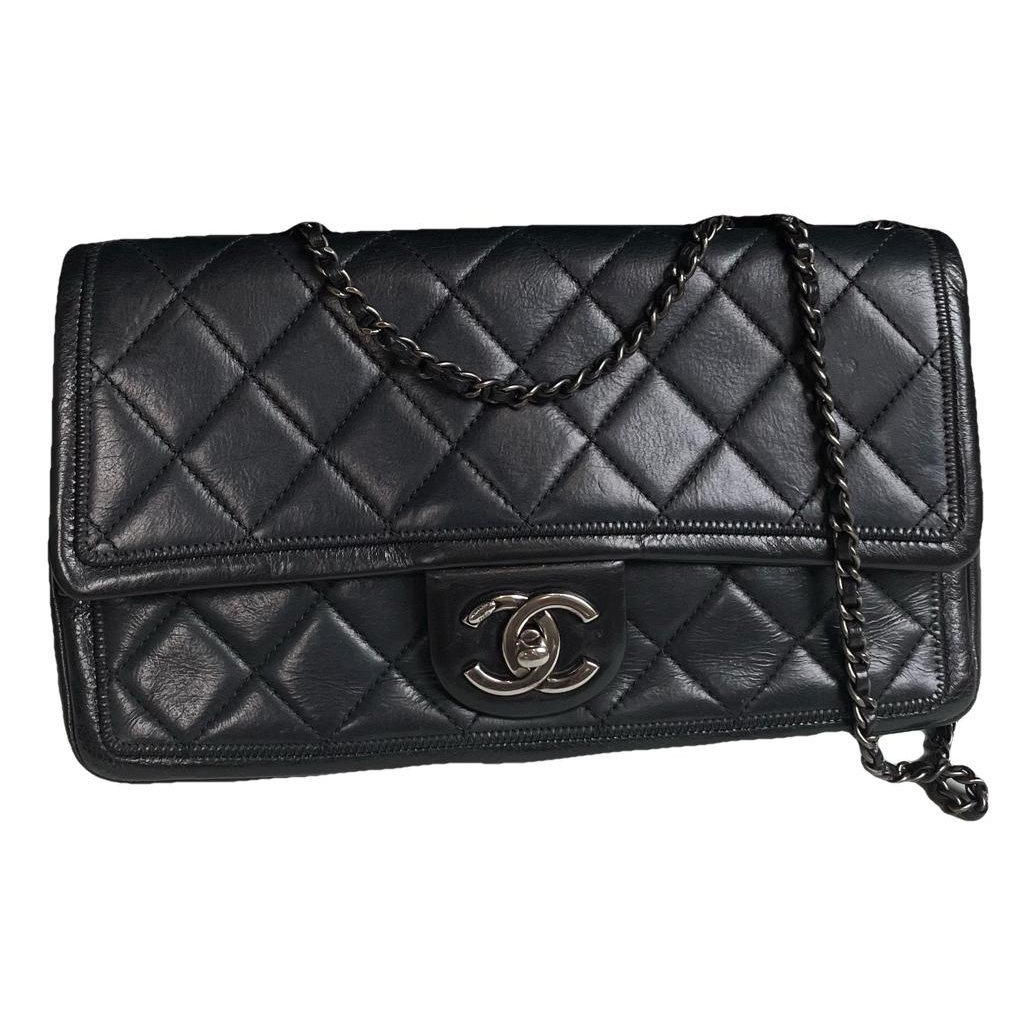 Timeless/Classique leather crossbody bag
