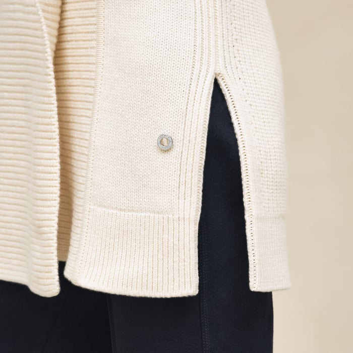 Blanc Naturel Belted Cashmere Sleeveless Cardigan
