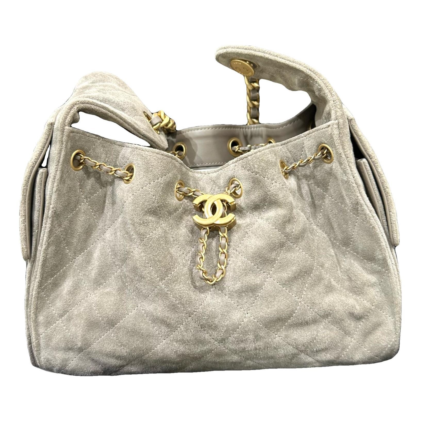 Chanel 25 handbag