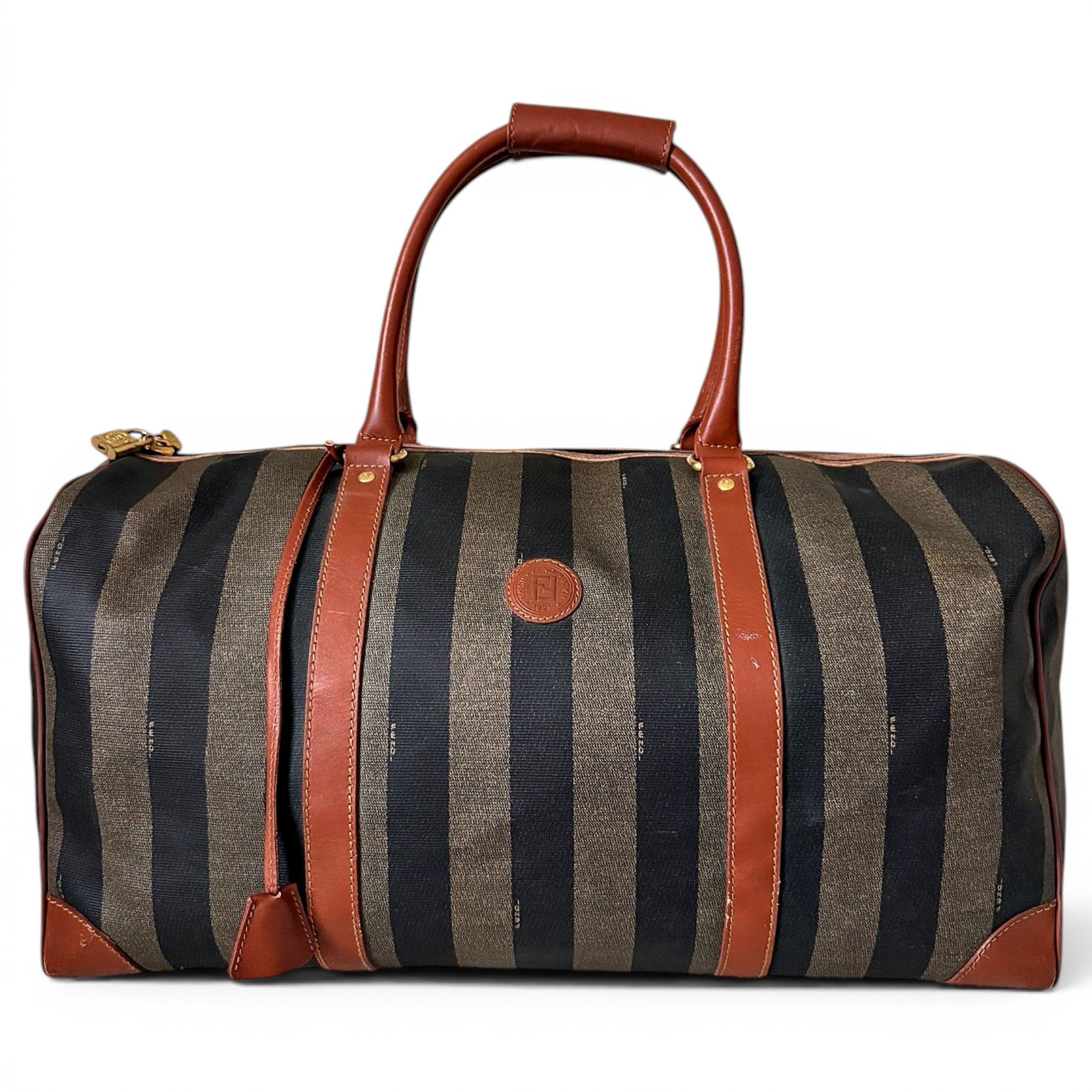 Leather travel bag