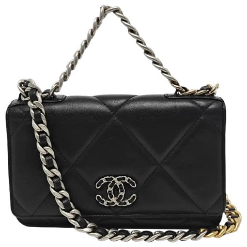 Chanel 19 handbag
