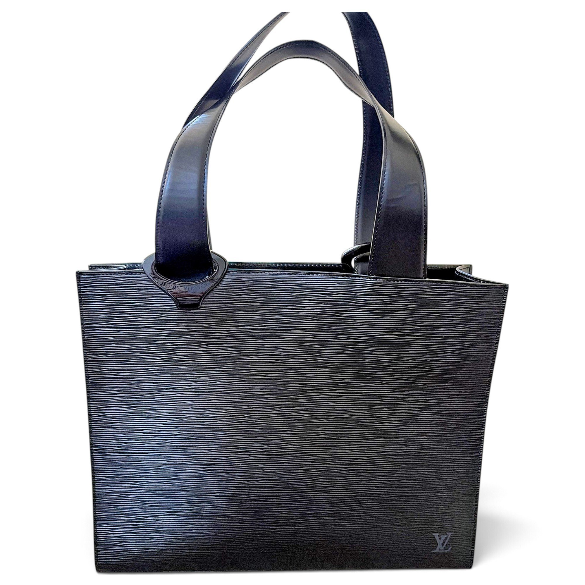 Leather tote