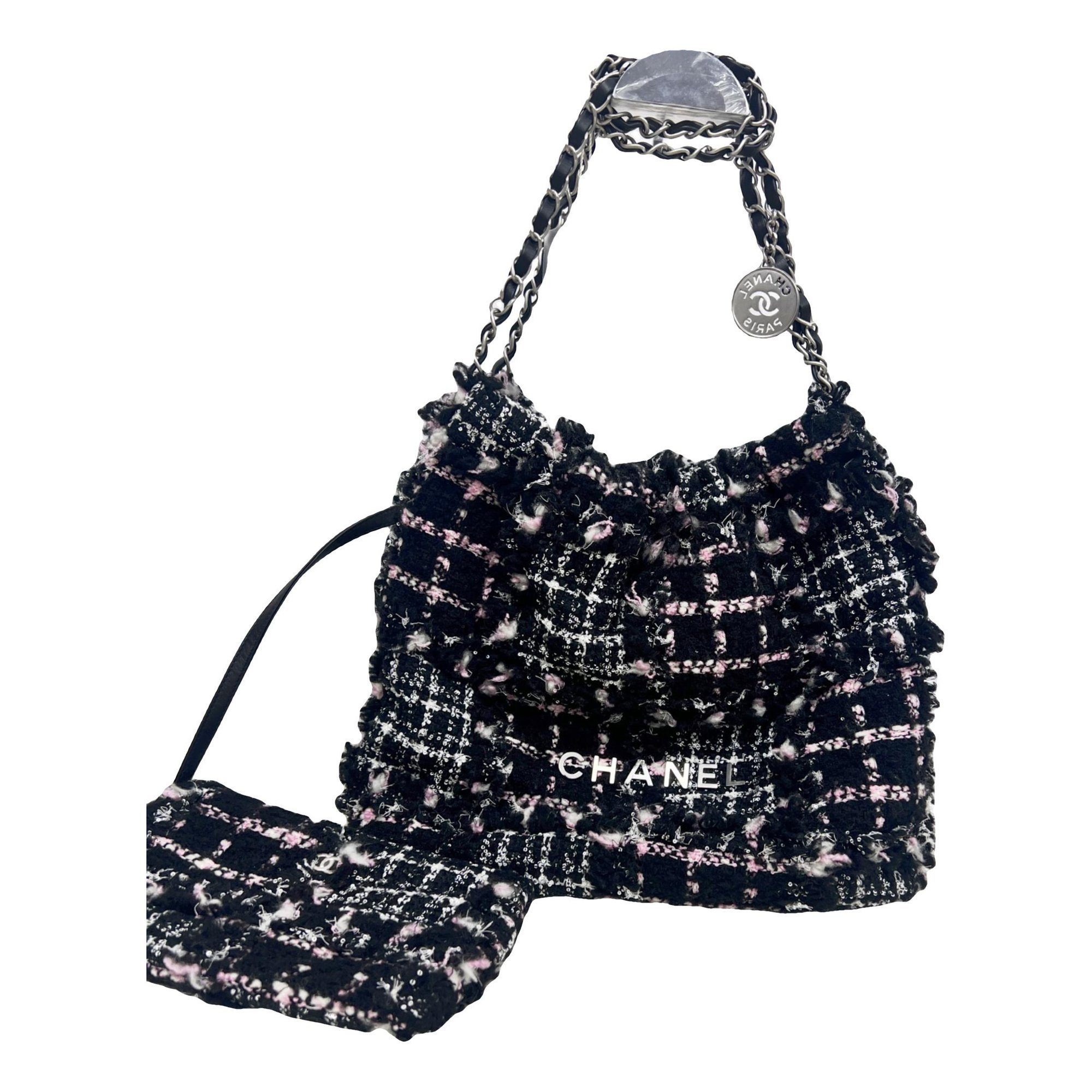 Chanel 22 tweed handbag